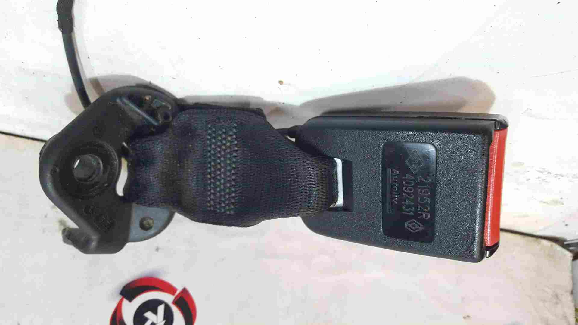 Thumb 5 Renault Scenic MK3 2013-2016 Passenger NSR Rear Seat Belt Buckle Clip Anchor