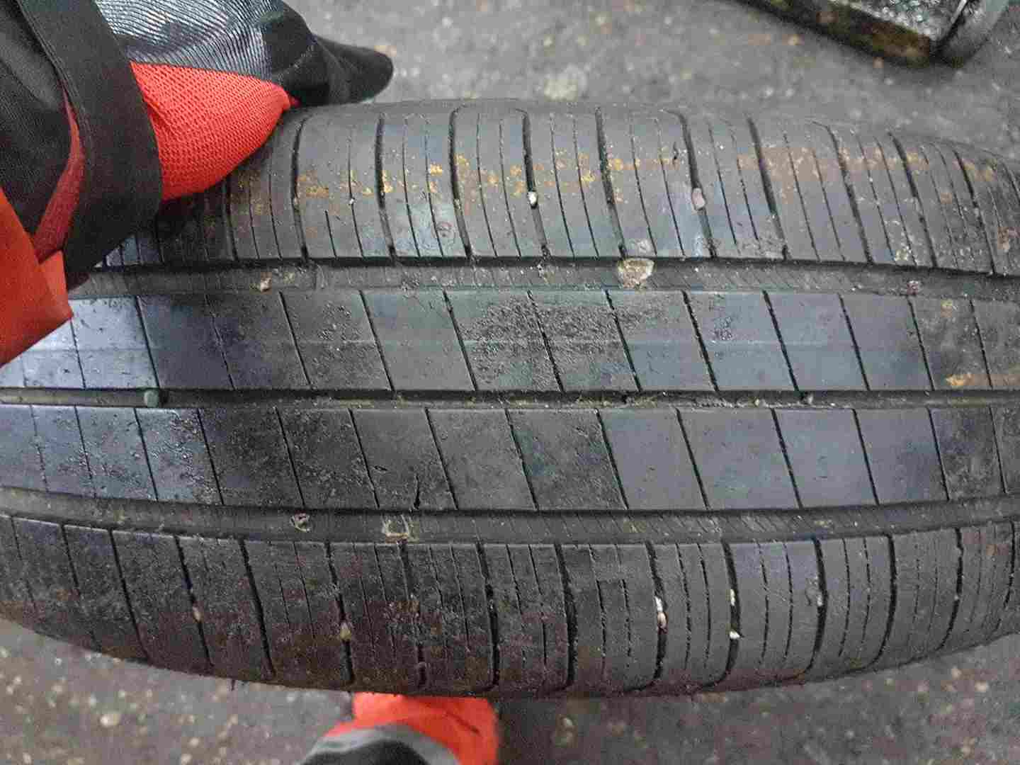 Thumb 7 Renault Scenic MK4 2016-2022 Alloy Wheel + Tyre 195 55 20 20 Inch 6Mm 403006686R