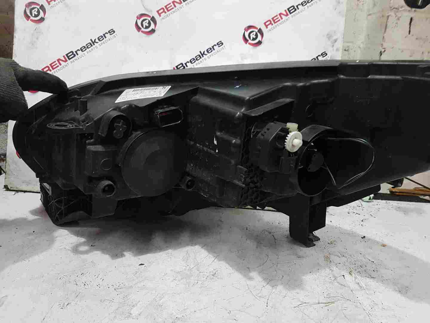 Thumb 5 Renault Scenic MK4 2016-2022 Drivers OSF Front Headlight 260106740R