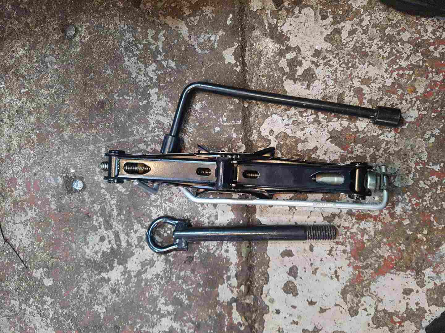 Renault Scenic MK4 2016-2022 Jack SET KIT With Breakdown KIT 997501323R