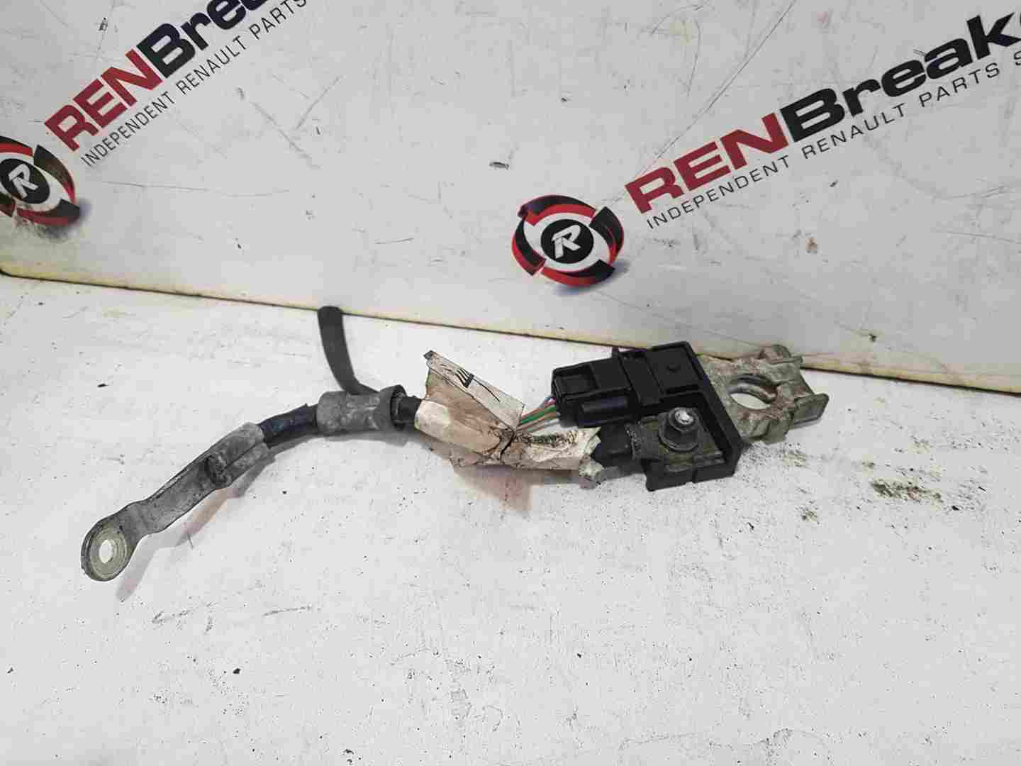 Thumb 3 Renault Scenic MK4 2016-2022 Negative Battery Terminal Clamp 2408043252R