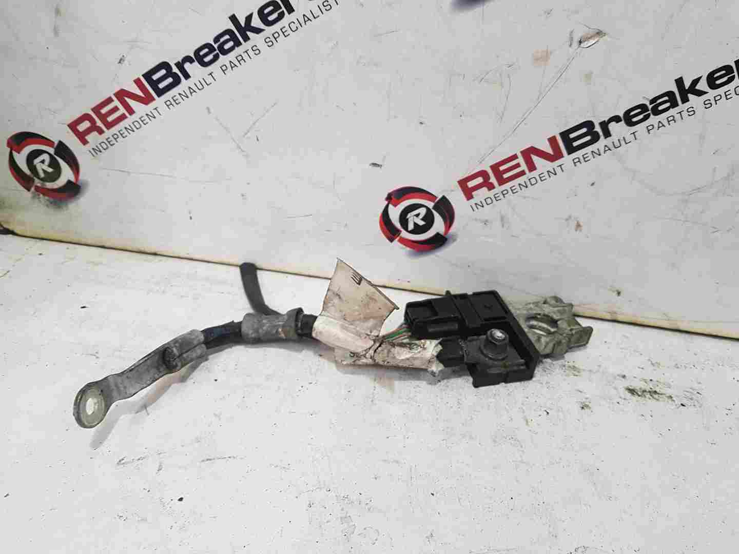 Thumb 6 Renault Scenic MK4 2016-2022 Negative Battery Terminal Clamp 2408043252R