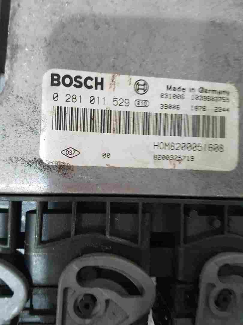 Thumb 2 Renault Trafic 2001-2006 1.9 DCI Ecu SET Uch BCM + KEY Fob 8200051608 8200374951