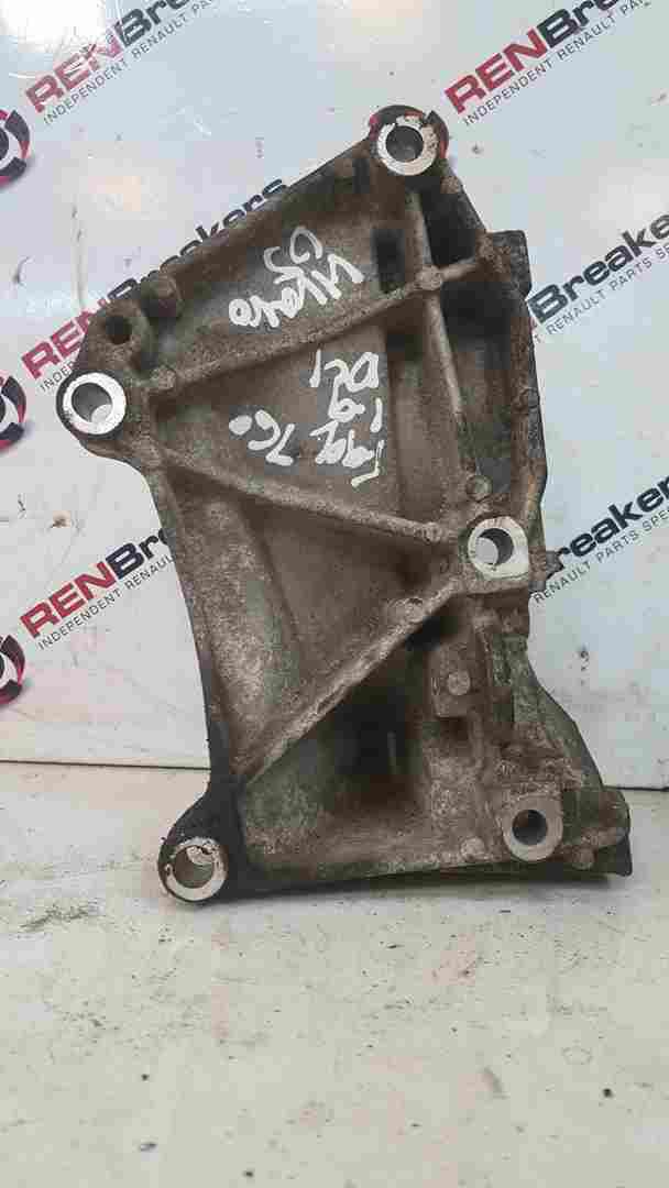 Renault Trafic 2001-2006 1.9 DCI Engine Mount Bracket Alternator Pump