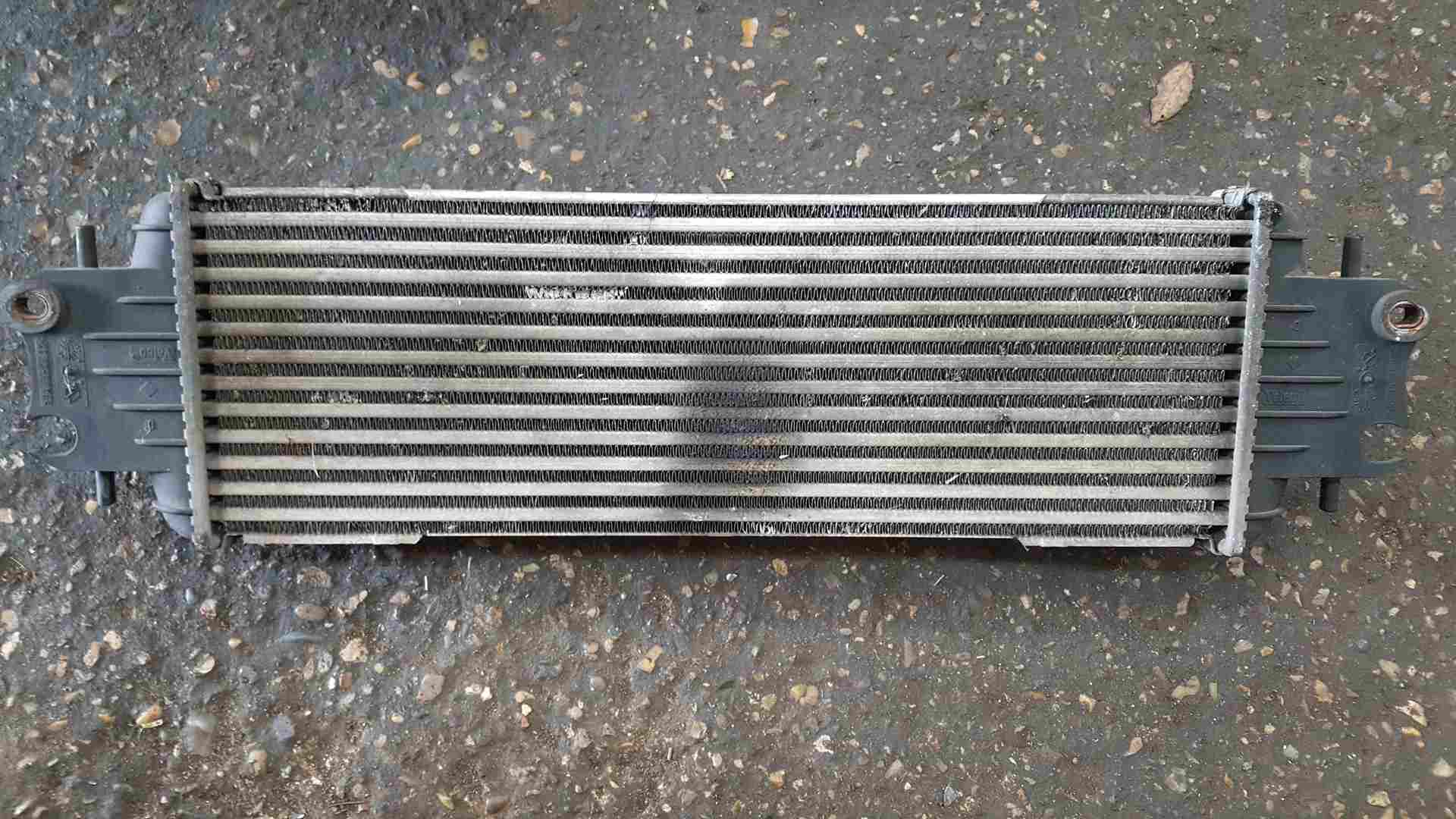 Thumb 5 Renault Trafic 2001-2006 1.9 DCI Intercooler Radiator