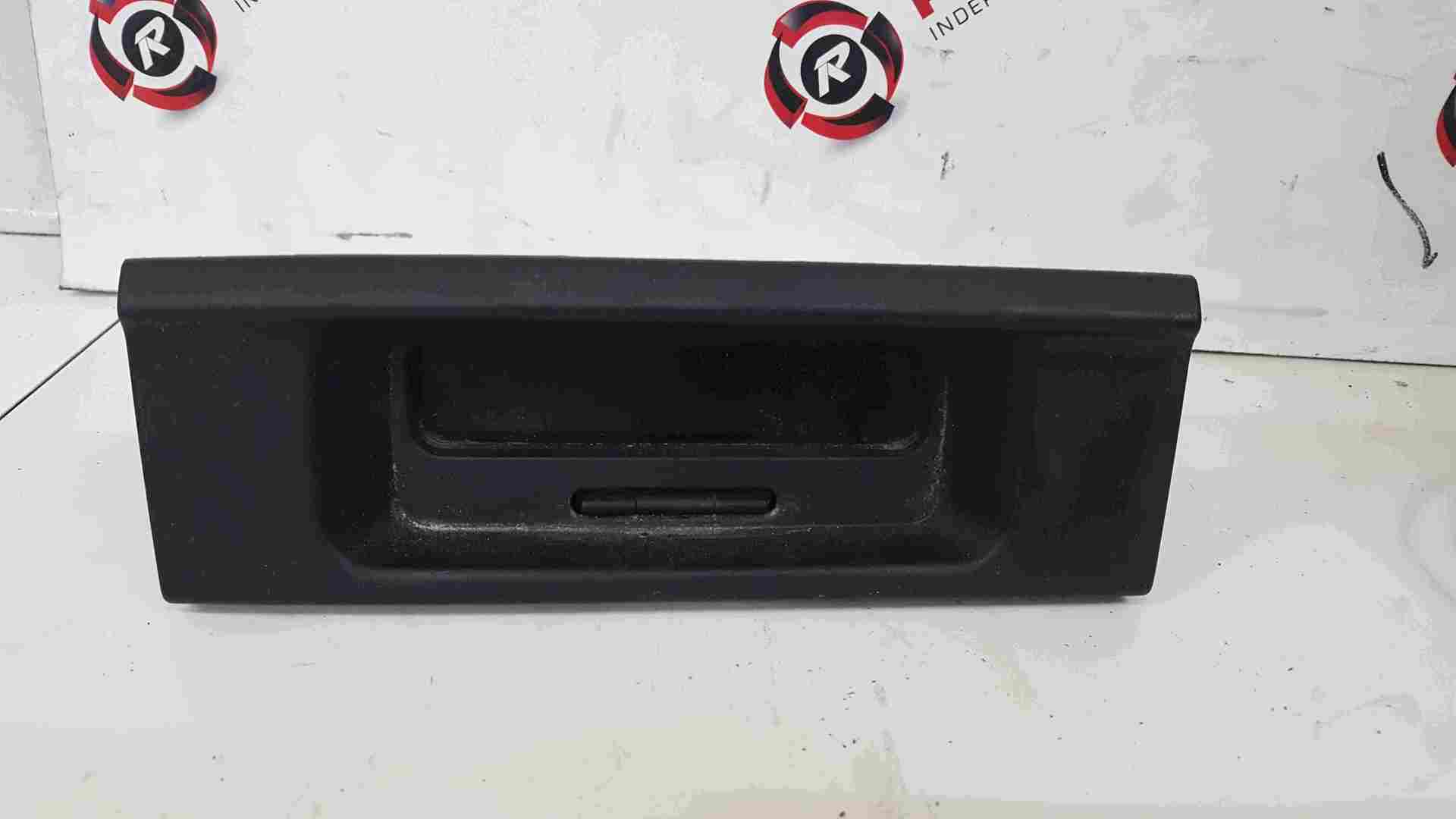 Renault Trafic 2001-2006 Display Clock Centre 8200380298