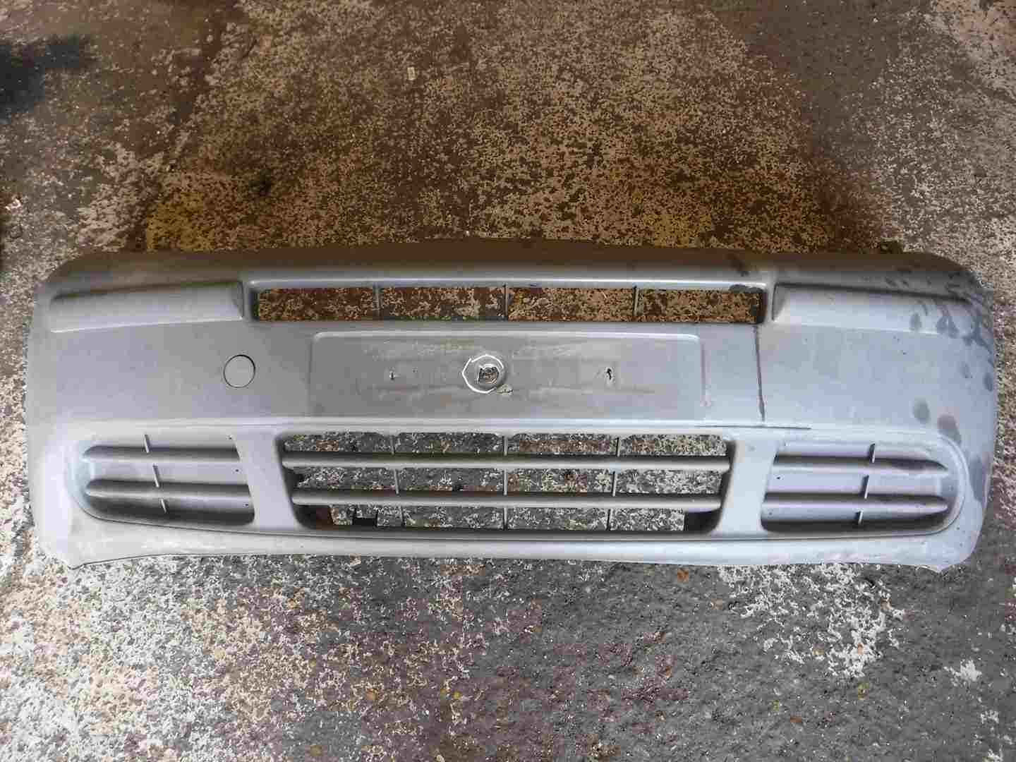 Renault Trafic 2001-2006 Front Bumper Plain Black