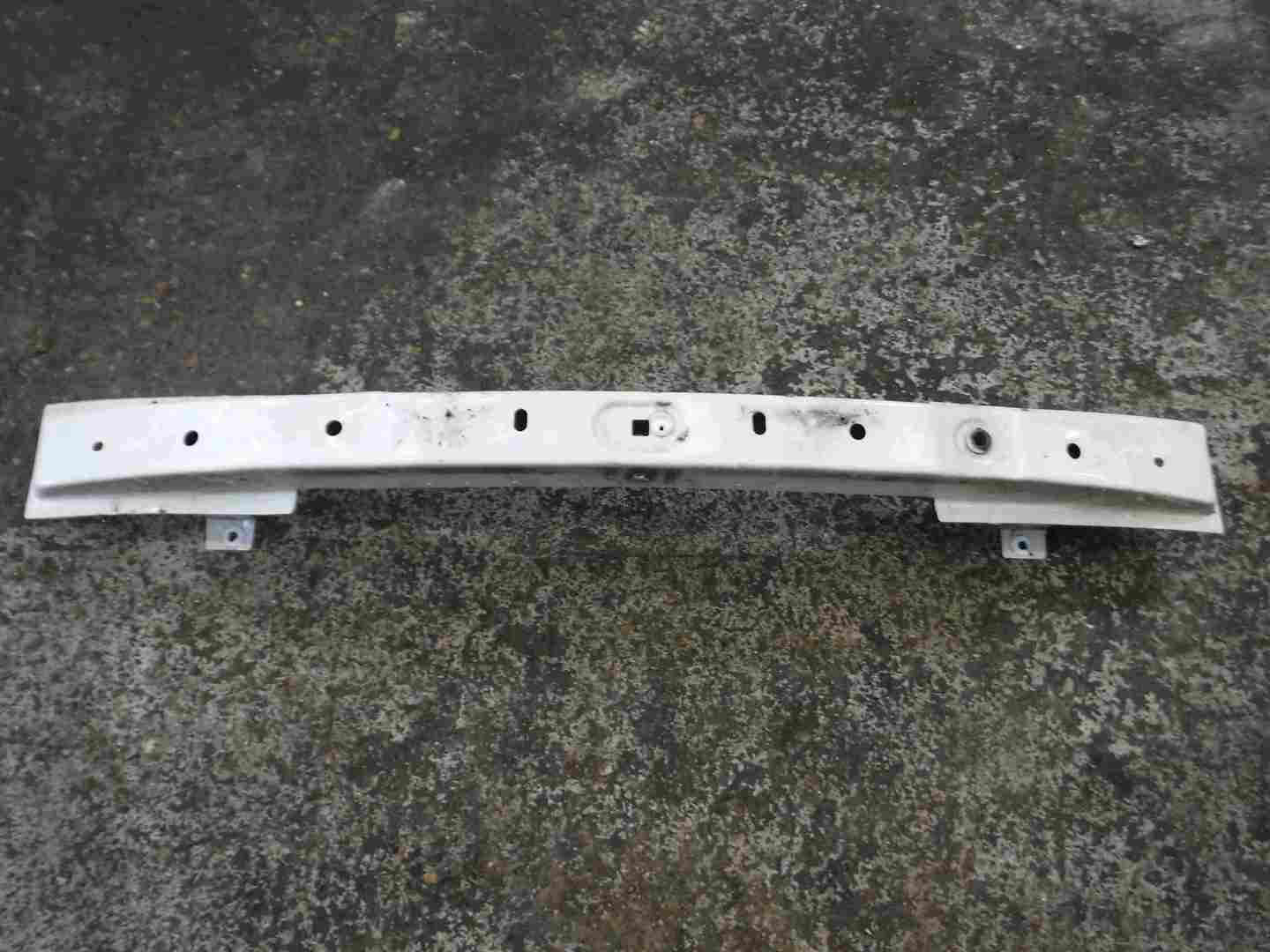 Renault Trafic 2001-2006 Front Reinforcement Bar White OD31