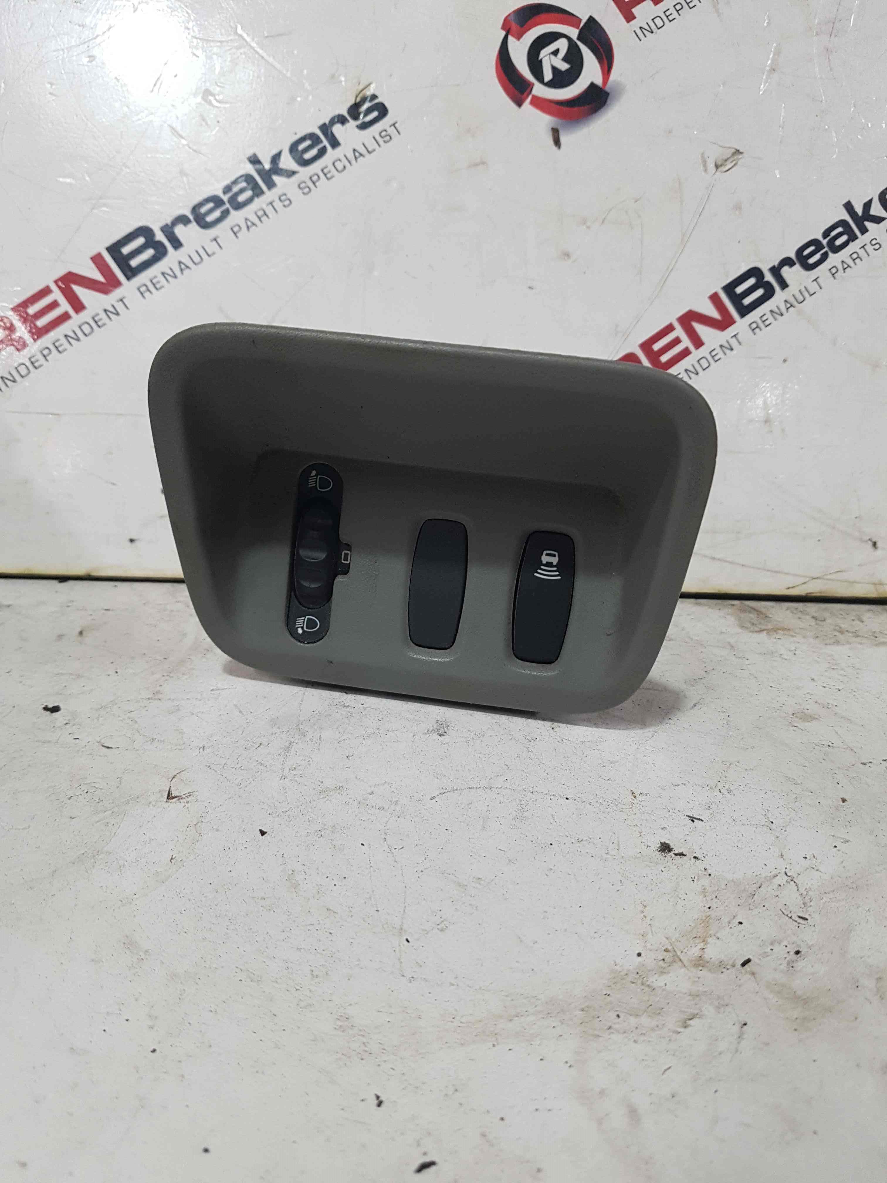 Renault Trafic 2001-2006 Headlight Height Adjuster Switch Sensor