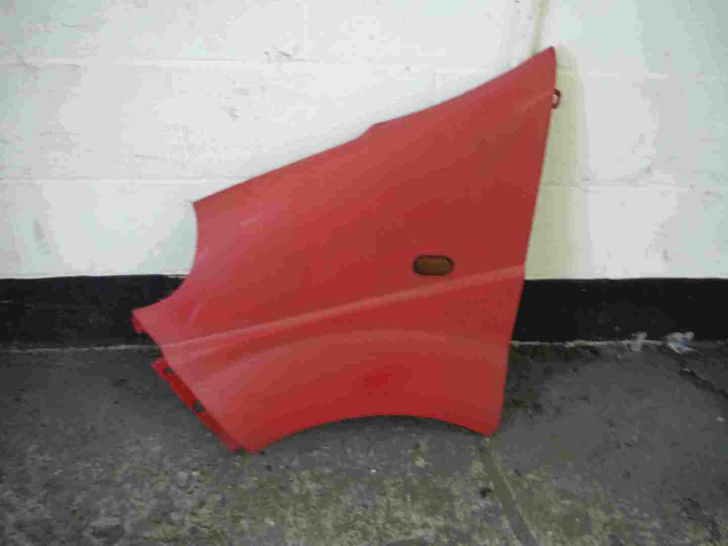 Renault Trafic 2001-2006 Passenger NSF Front Wing Red OC70