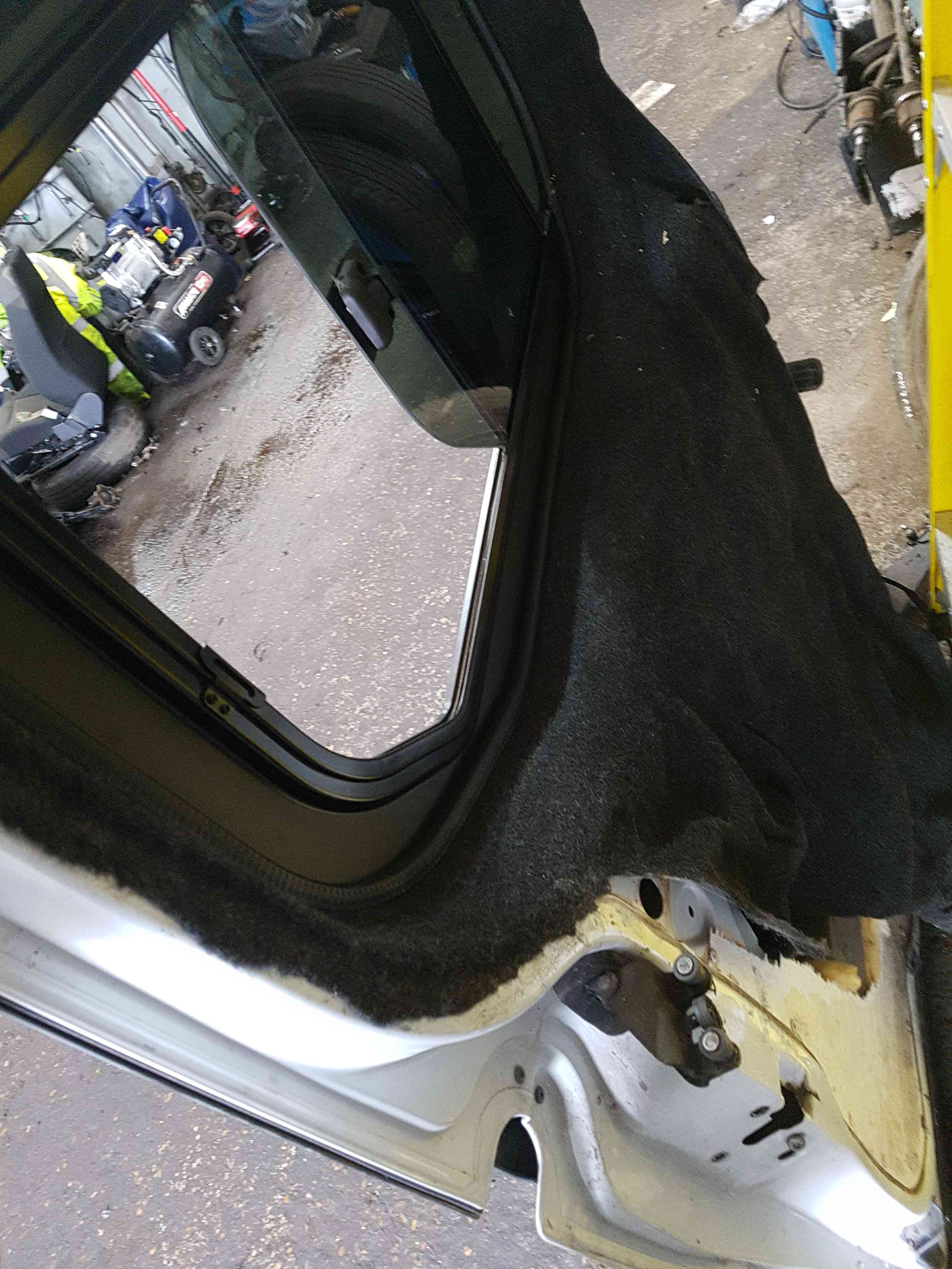 Thumb 5 Renault Trafic 2001-2006 Passenger Ns Sliding Door White Od31 With Window