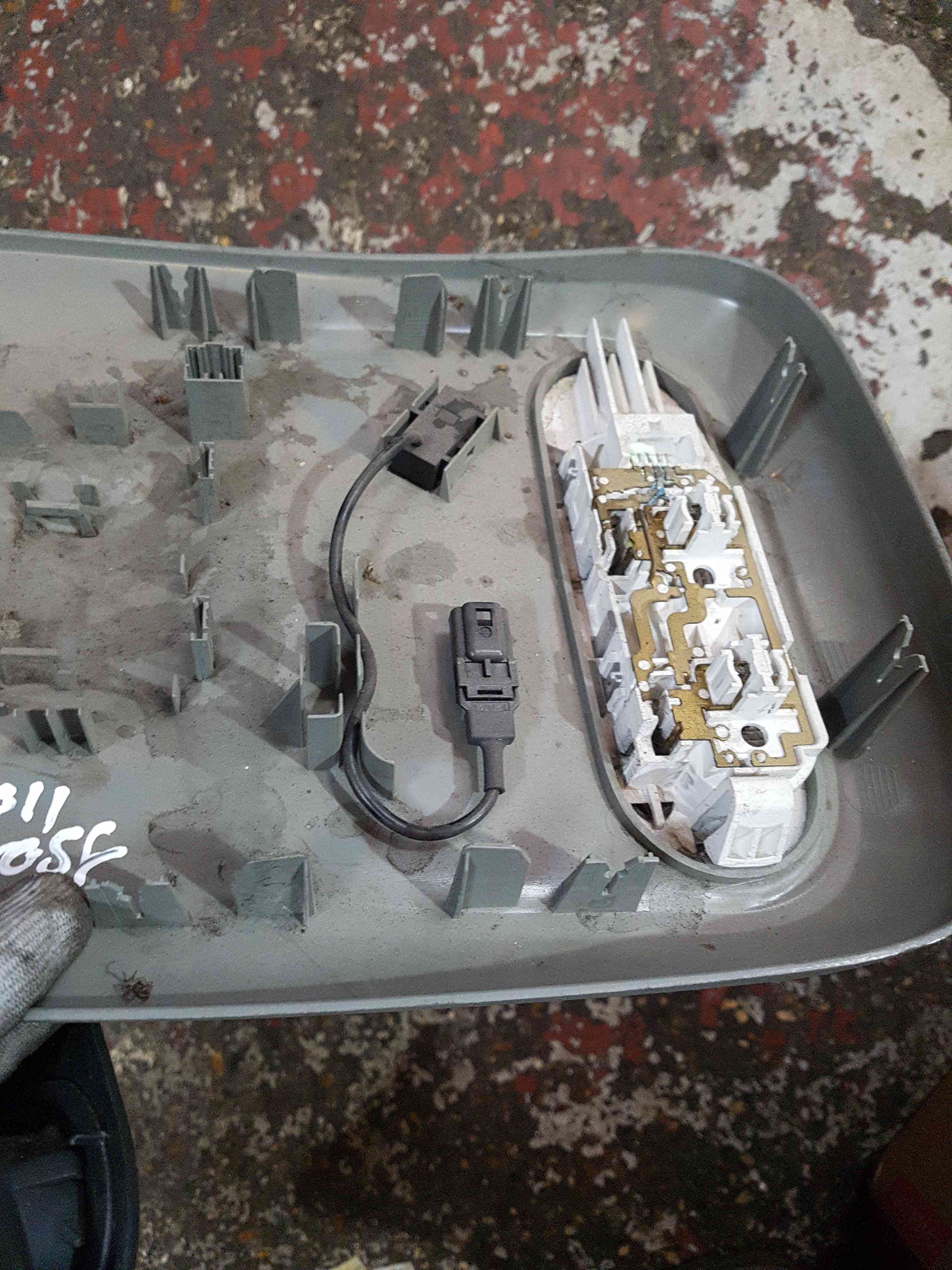 Thumb 3 Renault Trafic 2001-2006 Roof Interior Light Console 8200930869