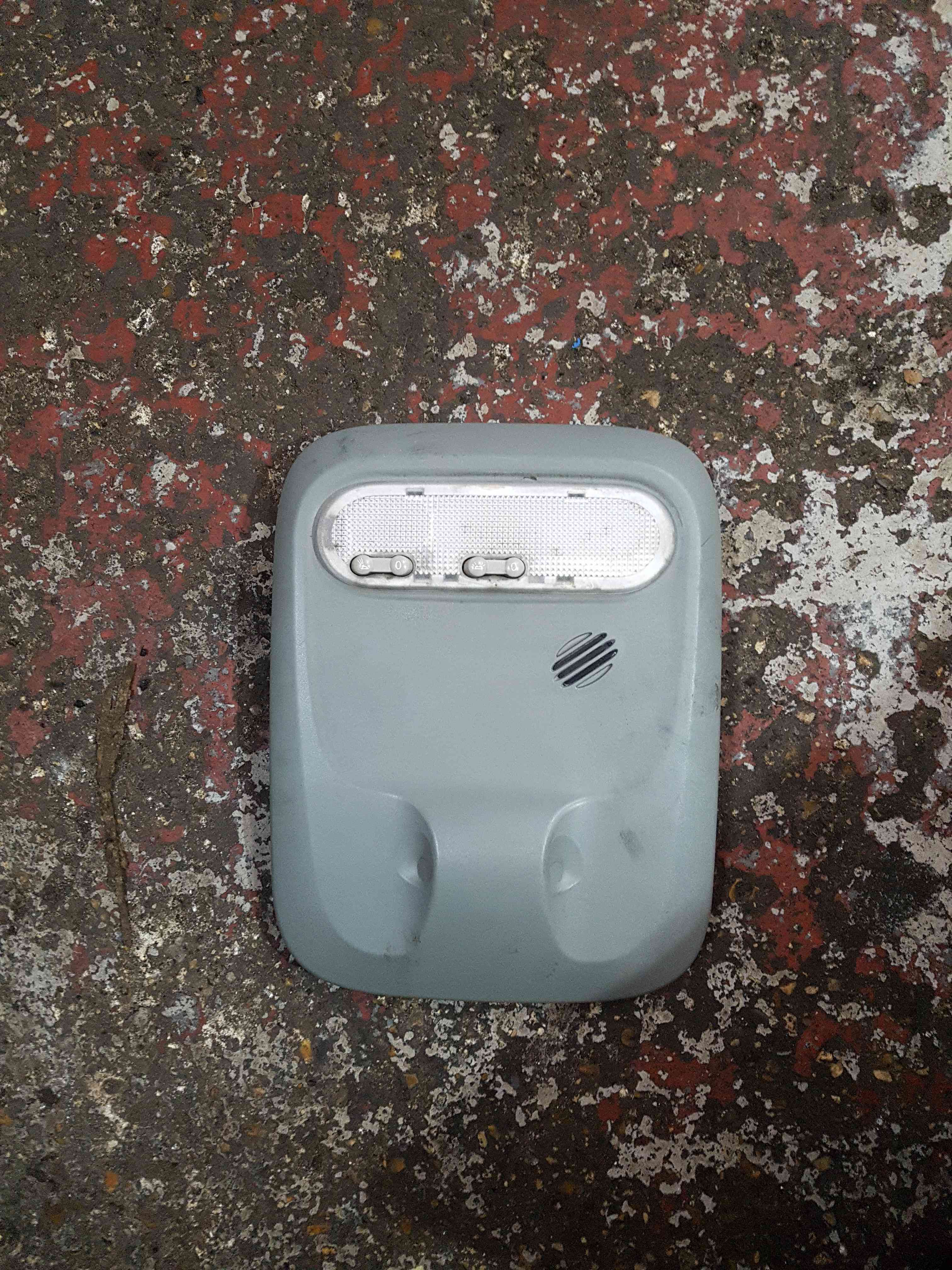 Thumb 5 Renault Trafic 2001-2006 Roof Interior Light Console 8200930869