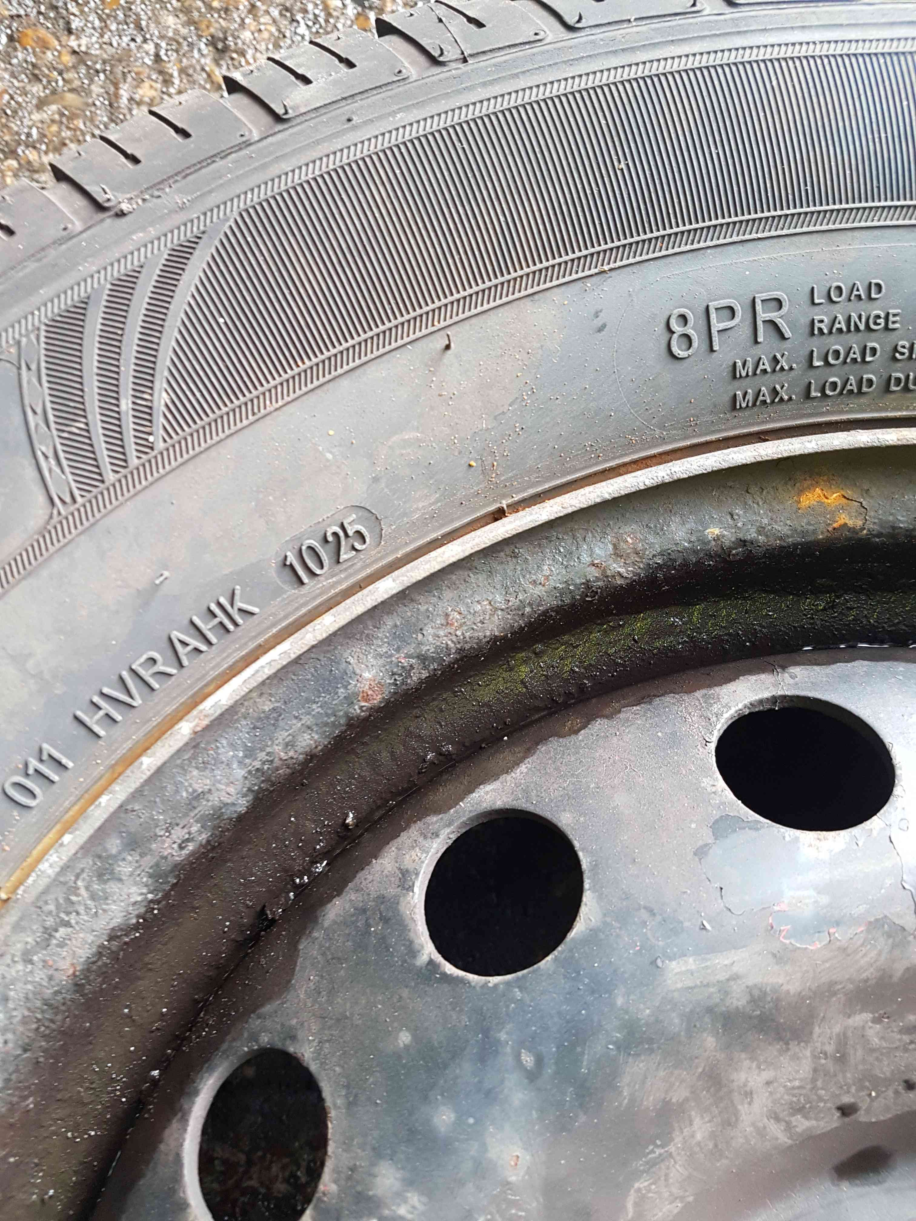 Thumb 3 Renault Trafic 2001-2006 Spare Steel Wheel RIM Tyre 215 65 16  Tyre 1025 4/5