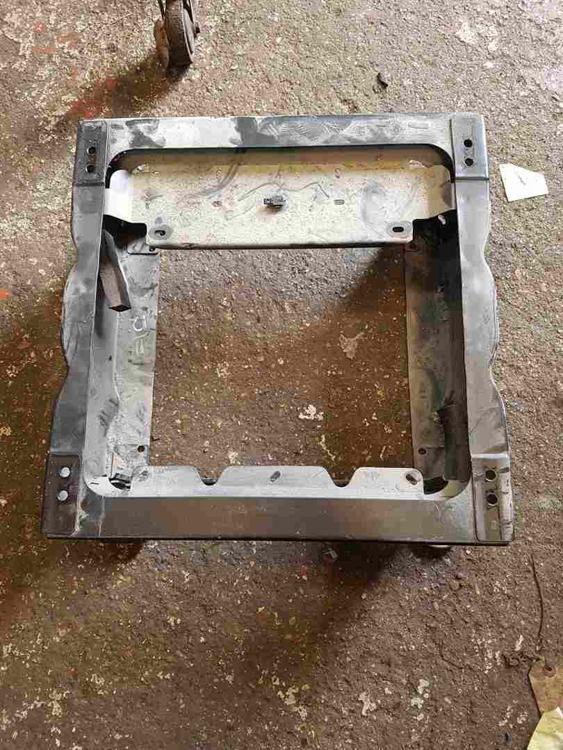 Thumb 2 Renault Trafic 2001-2014 Drivers OSF Front Seat Base