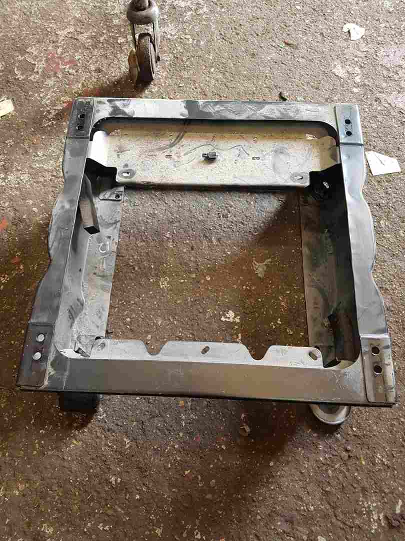 Renault Trafic 2001-2014 Drivers OSF Front Seat Base