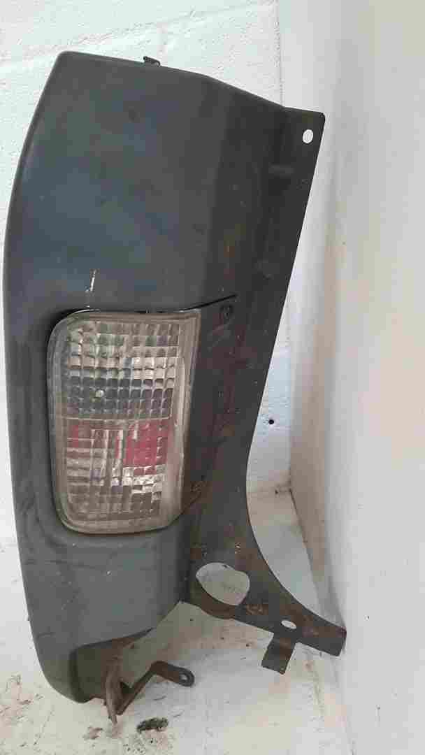 Thumb 3 Renault Trafic 2001-2014 Drivers OSR Rear Bumper Moulding + FOG Light 8200201458