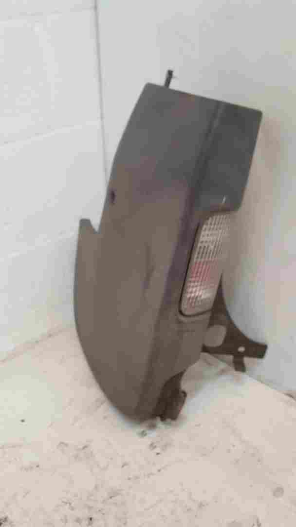 Thumb 7 Renault Trafic 2001-2014 Drivers OSR Rear Bumper Moulding + FOG Light 8200201458