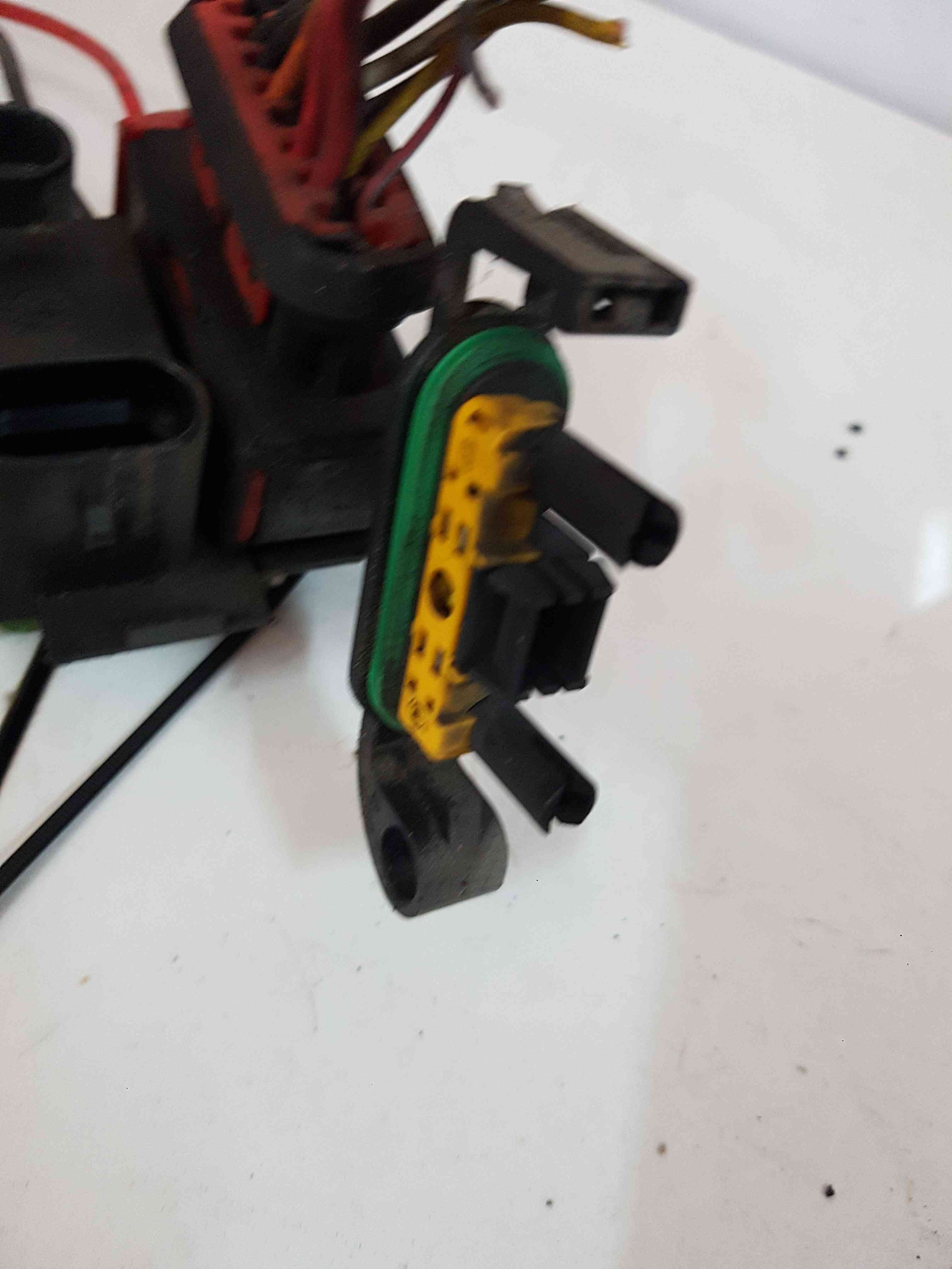 Thumb 4 Renault Trafic 2001-2016 Heater Motor Resistor Speed