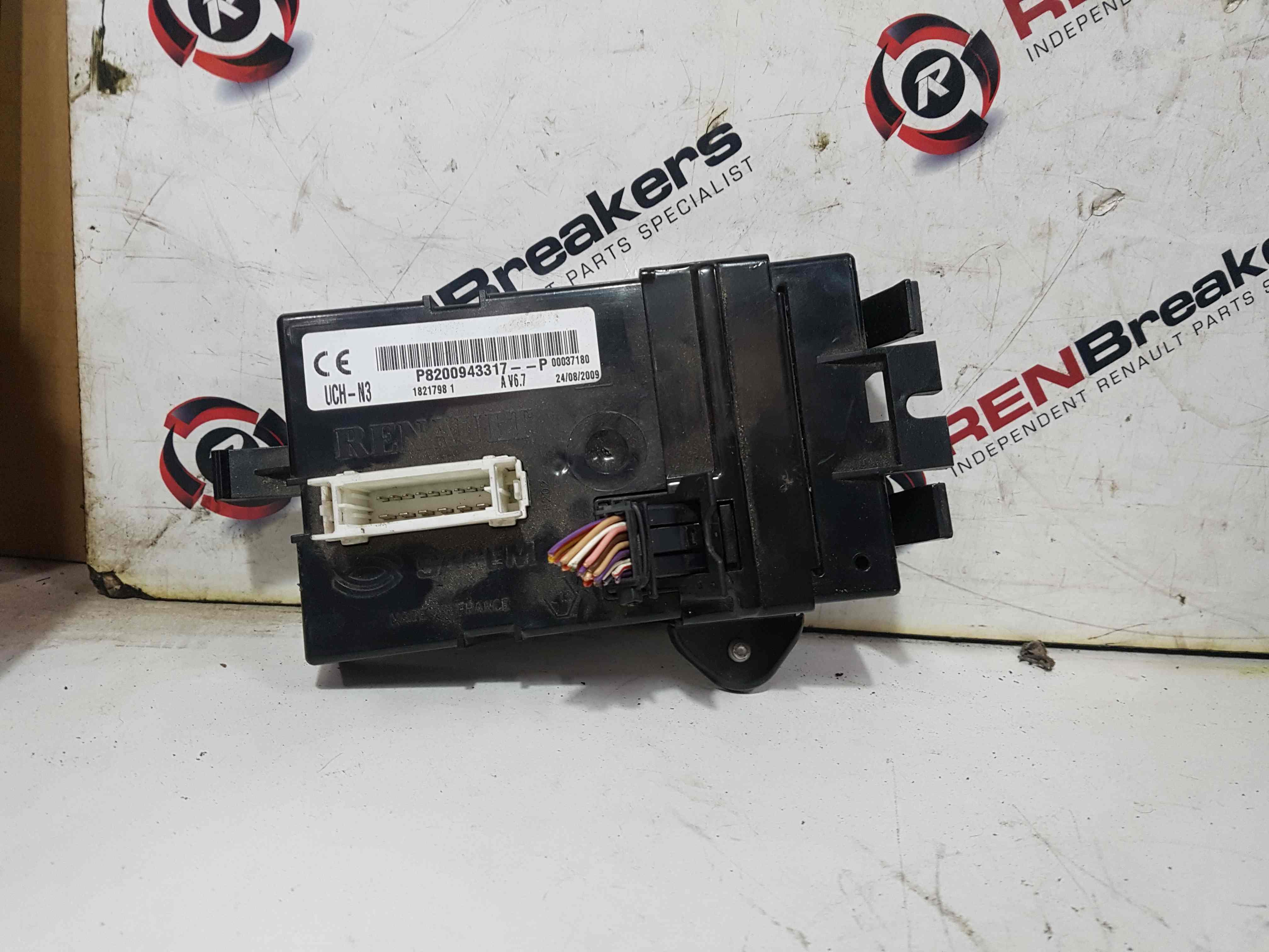 Thumb 4 Renault Trafic 2006-2014 2.0 DCI Body Control Module BCM P8200943317