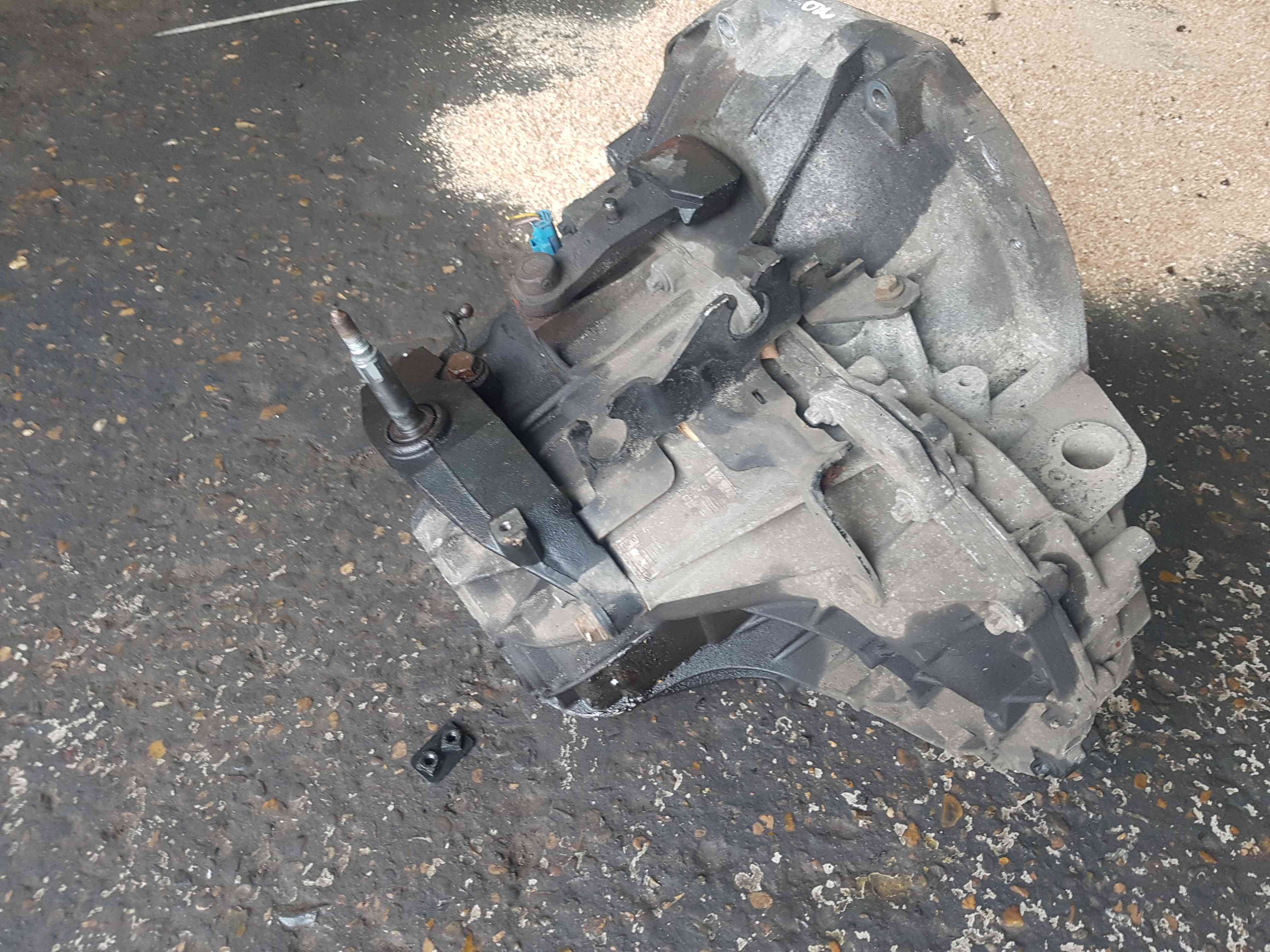 Thumb 5 Renault Trafic 2006-2014 2.0 DCI Gearbox Pf6026  6 Speed 