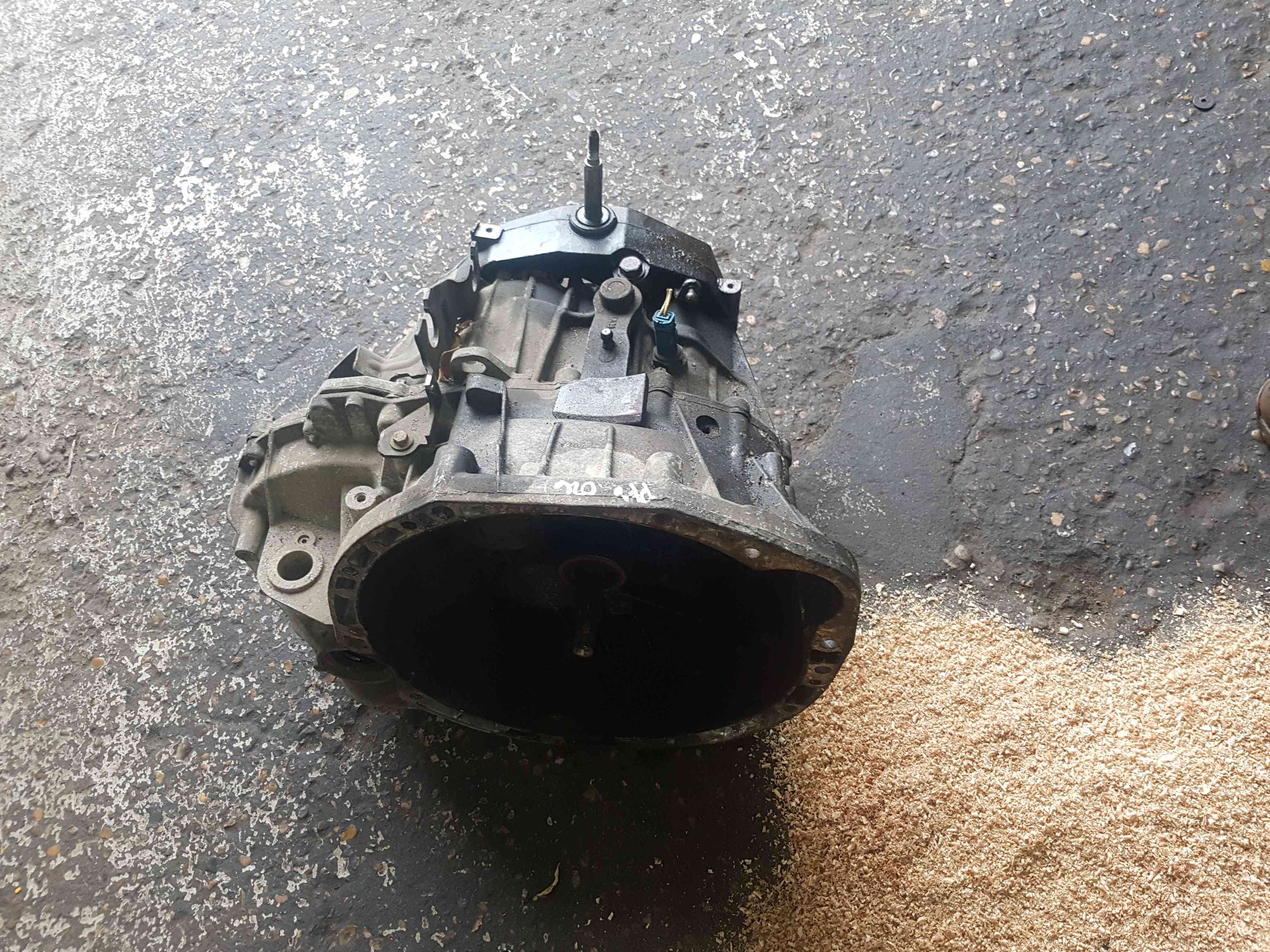 Renault Trafic 2006-2014 2.0 DCI Gearbox Pf6026  6 Speed 