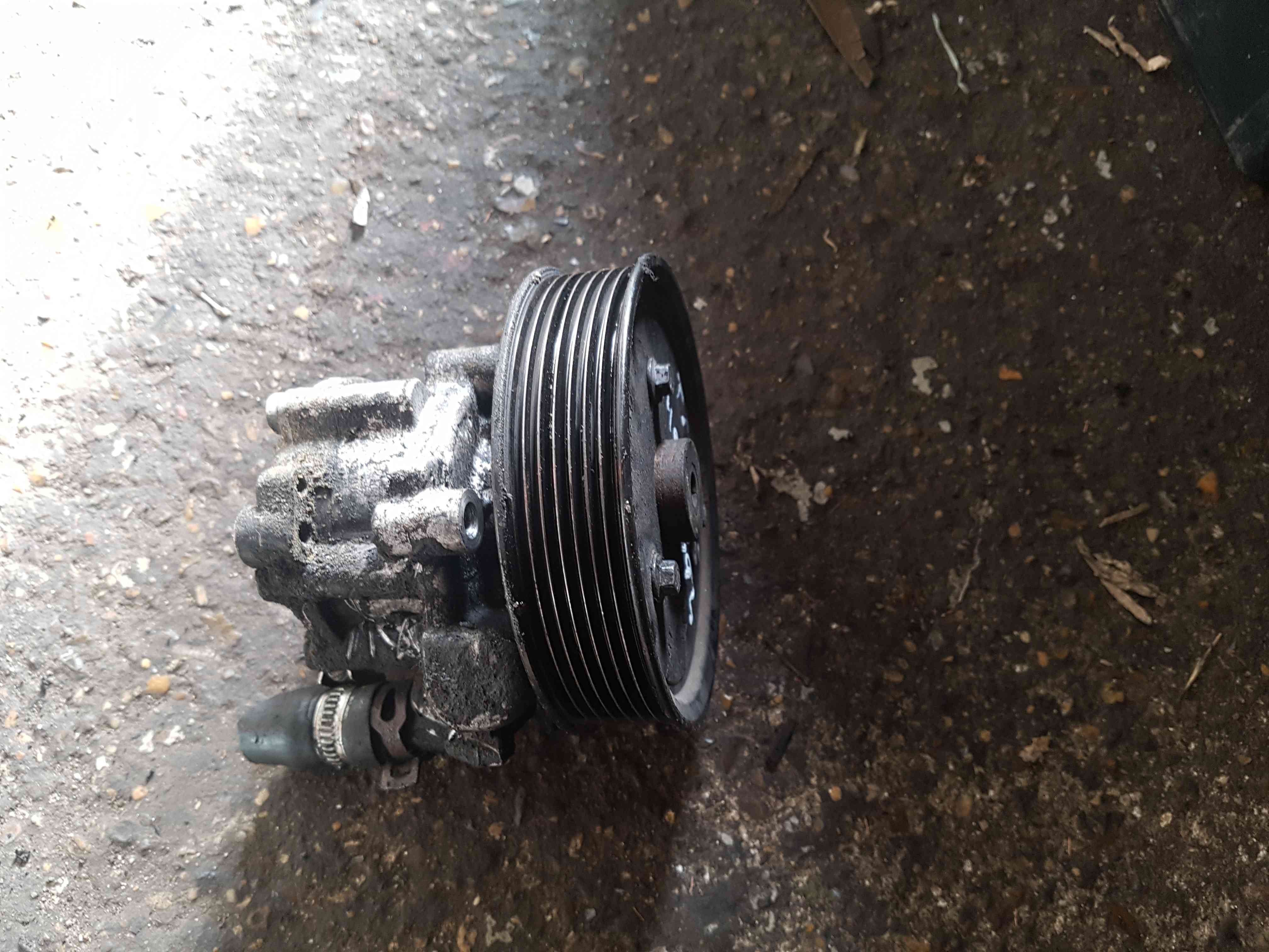 Thumb 6 Renault Trafic 2006-2014 2.0 DCI Power Steering Pump M9R 692