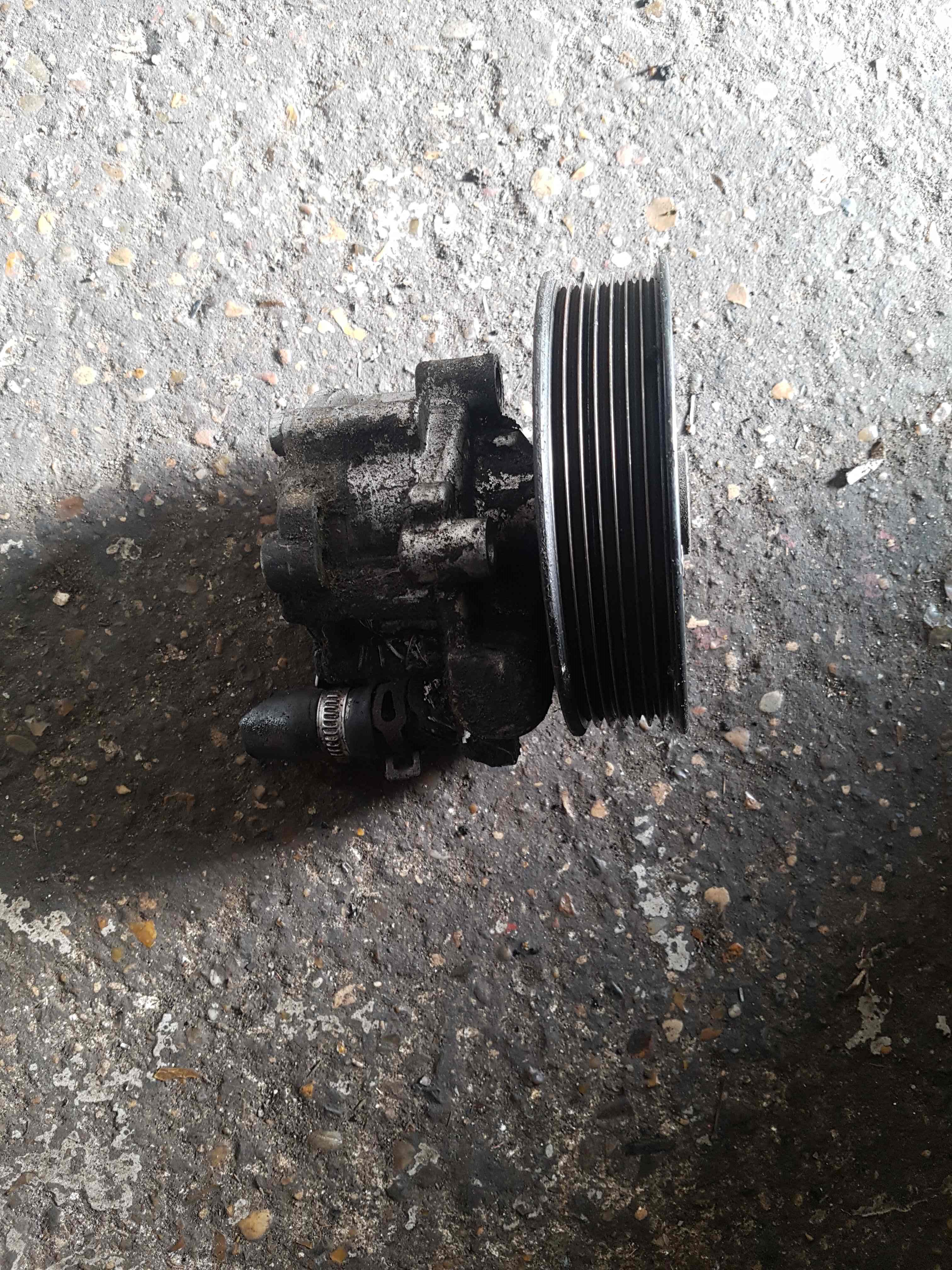 Renault Trafic 2006-2014 2.0 DCI Power Steering Pump M9R 692