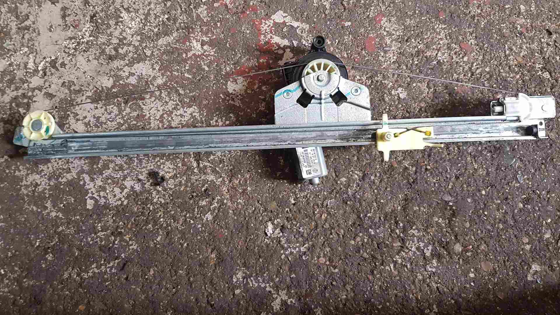 Thumb 5 Renault Trafic 2006-2014 Drivers OSF Front Window Motor + Regulator 2 PIN