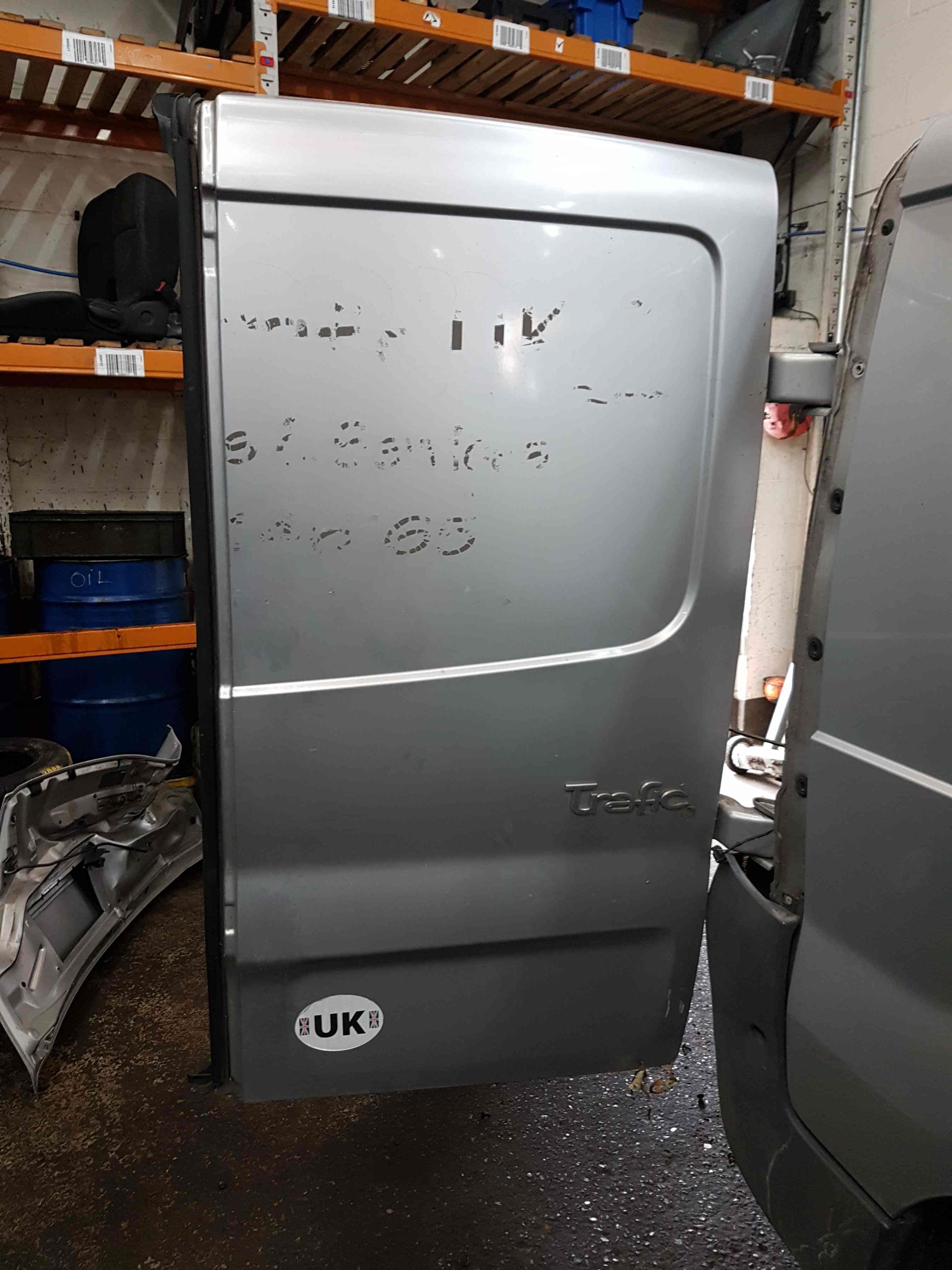 Thumb 2 Renault Trafic 2006-2014 Drivers OSR Rear Barn Door Silver Cmg64