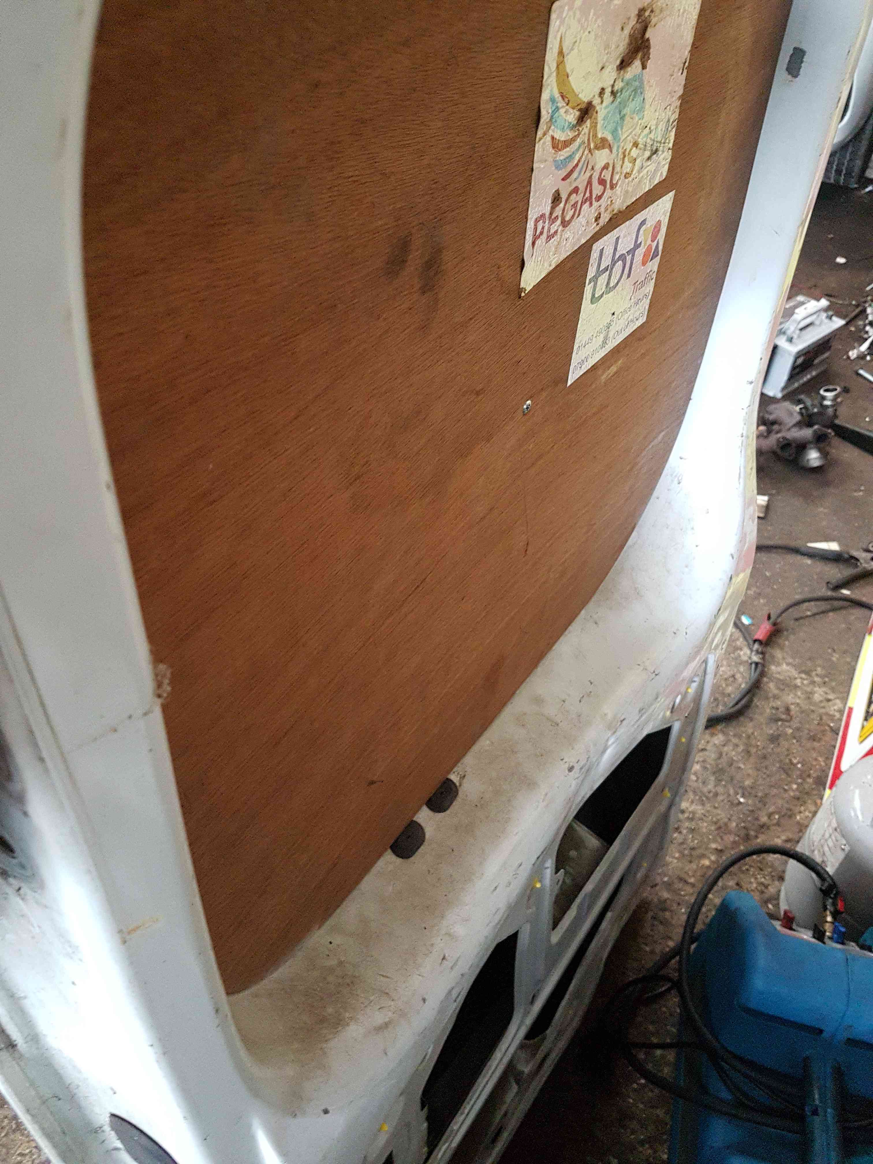 Thumb 4 Renault Trafic 2006-2014 Drivers OSR Rear Barn Door White