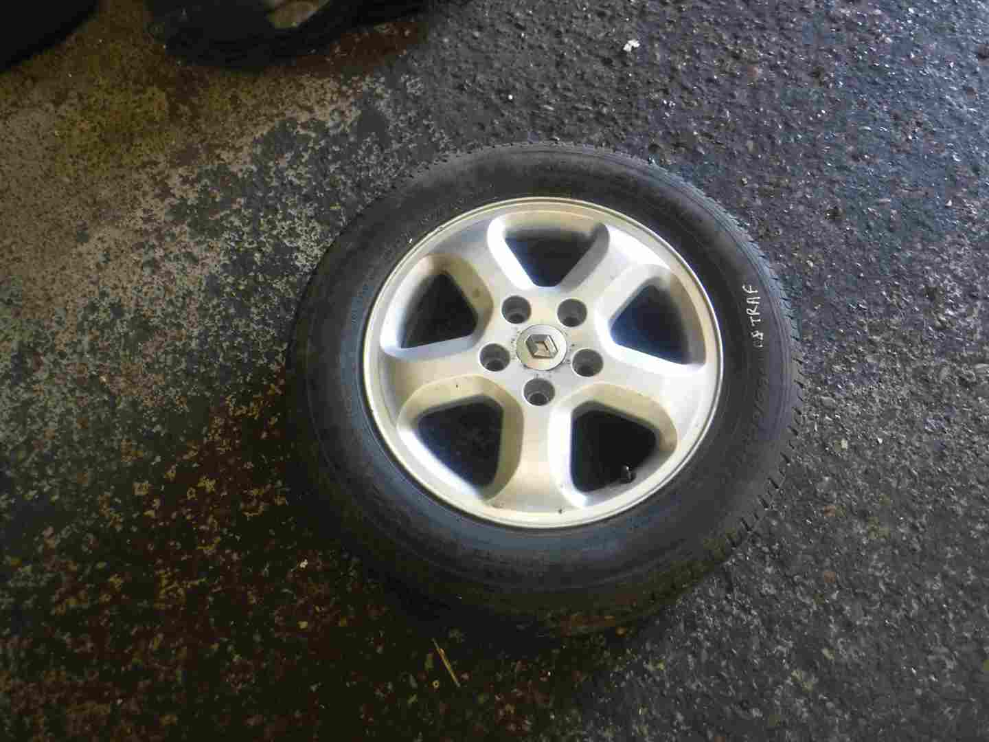 Renault Trafic 2006-2014 Ixtar Alloy Wheel + Tyre 195 65 16 7mm