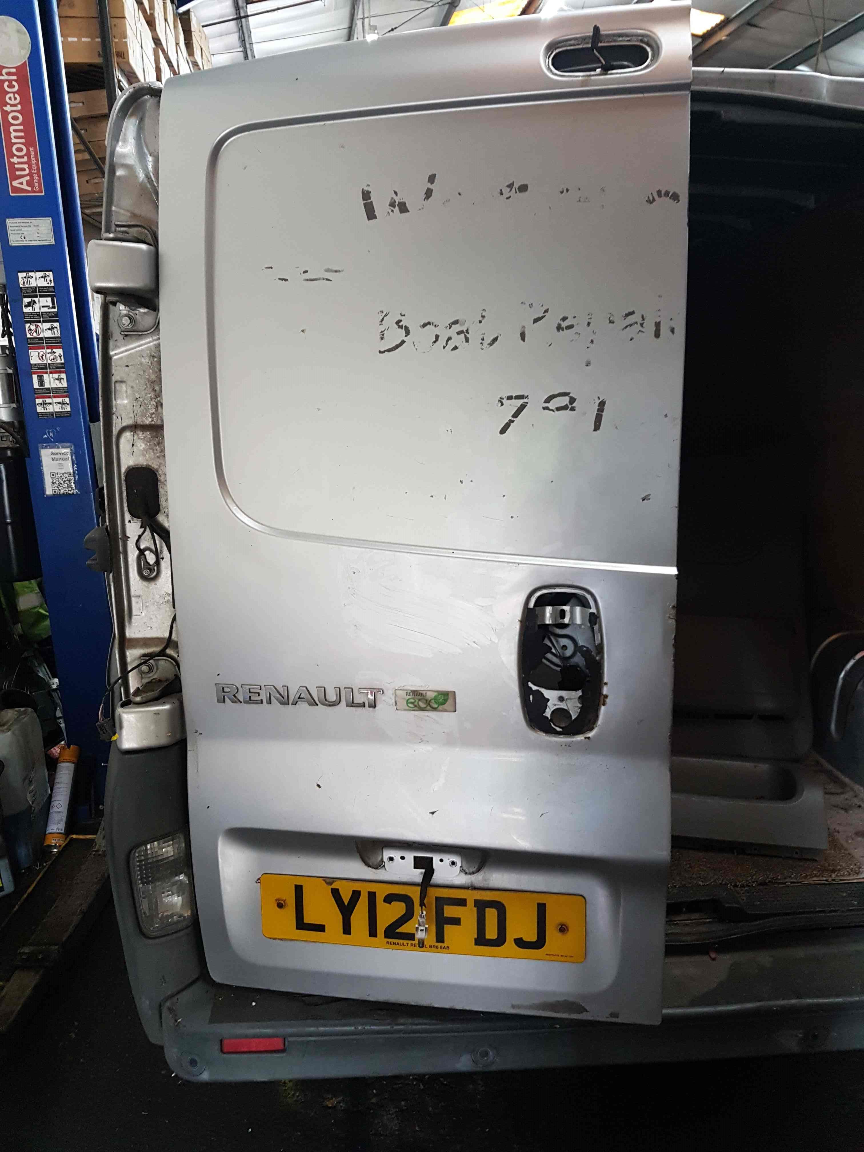 Thumb 2 Renault Trafic 2006-2014 Passenger NSR Rear Barn Door Silver Cmg64
