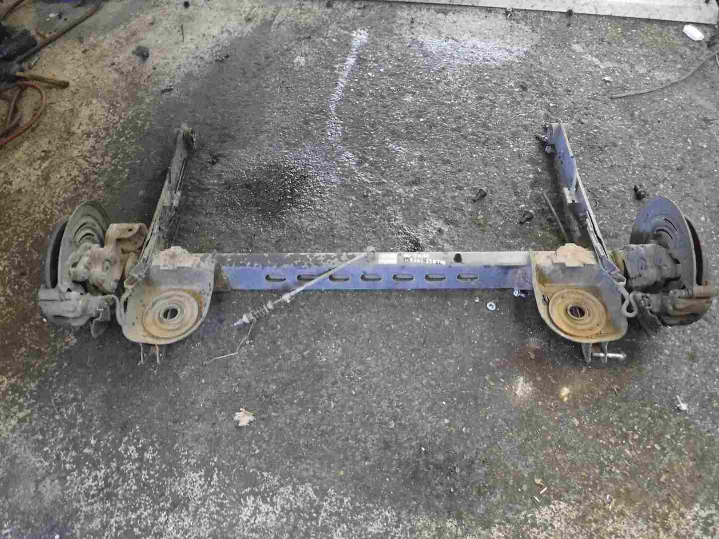 Renault Trafic 2006-2014 Rear Axle Beam Subframe