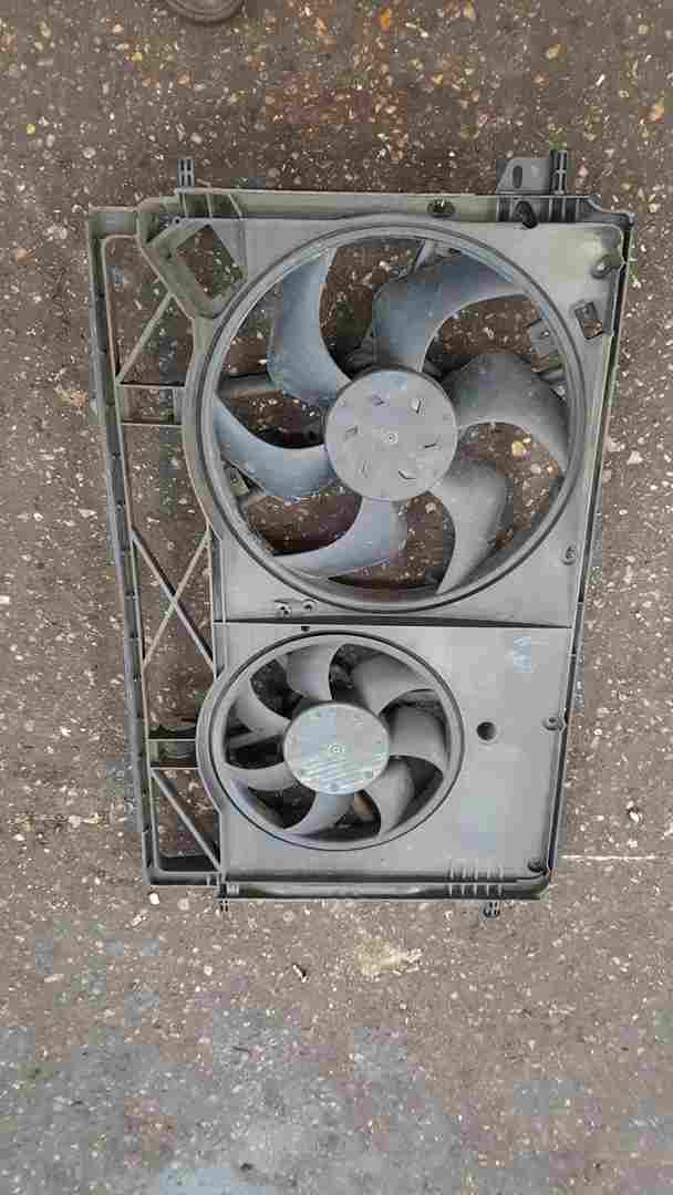 Thumb 3 Renault Trafic 2014-2018 1.6 DCI Cooling FAN Radiator