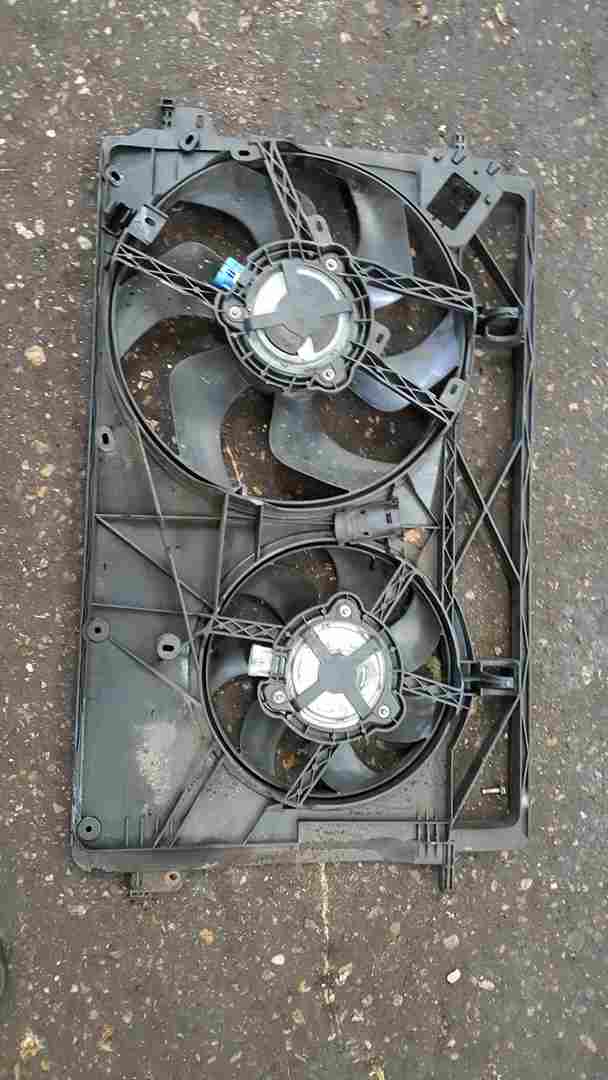 Thumb 4 Renault Trafic 2014-2018 1.6 DCI Cooling FAN Radiator