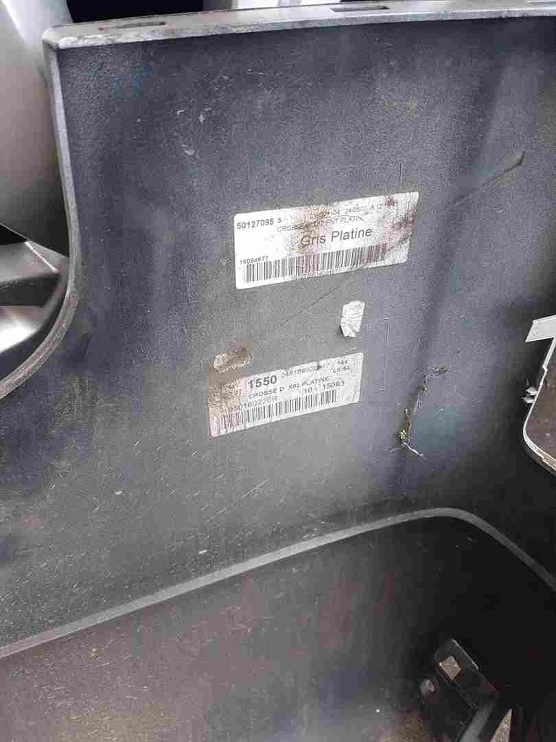 Thumb 5 Renault Trafic 2014-2018 Drivers OSR Rear Bumper Corner Trim silver ted69