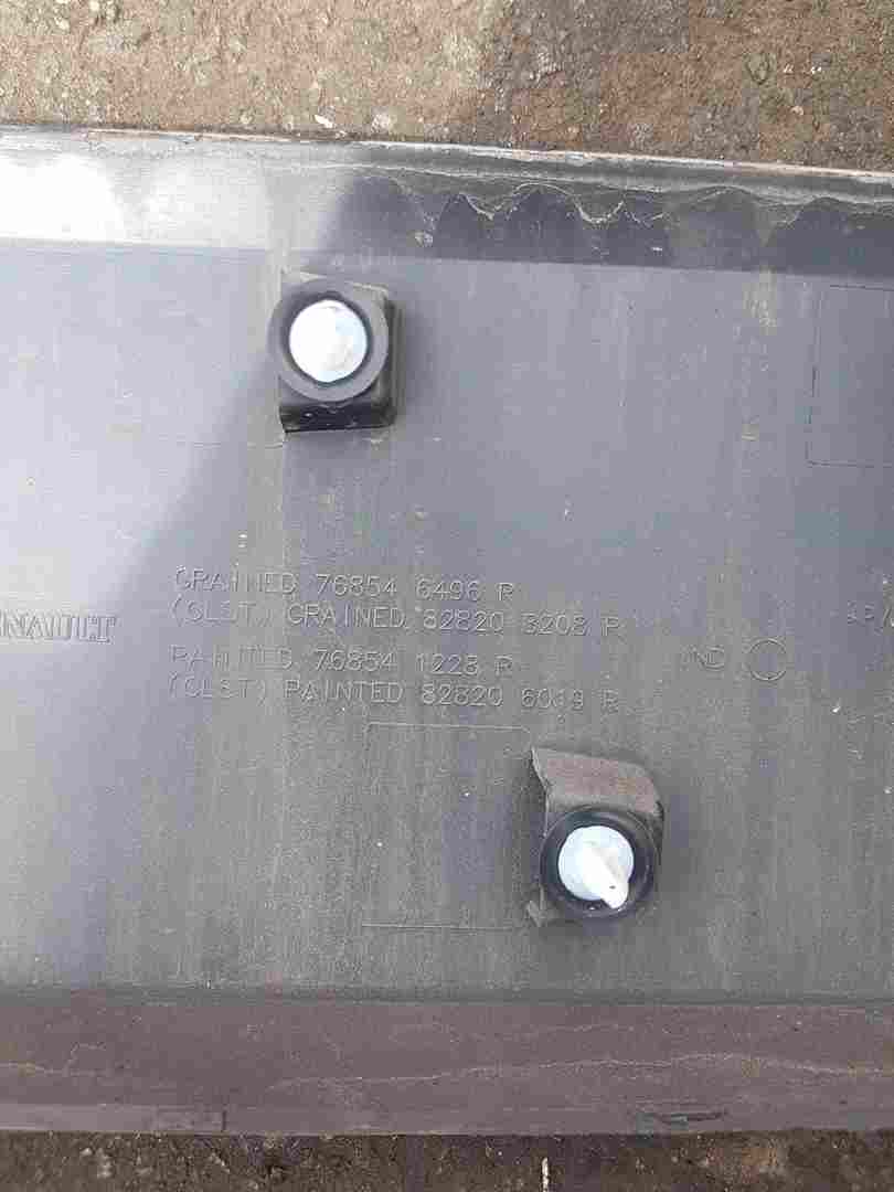 Thumb 7 Renault Trafic 2014-2018 Drivers OSR Rear Door Bump Trim Moulding