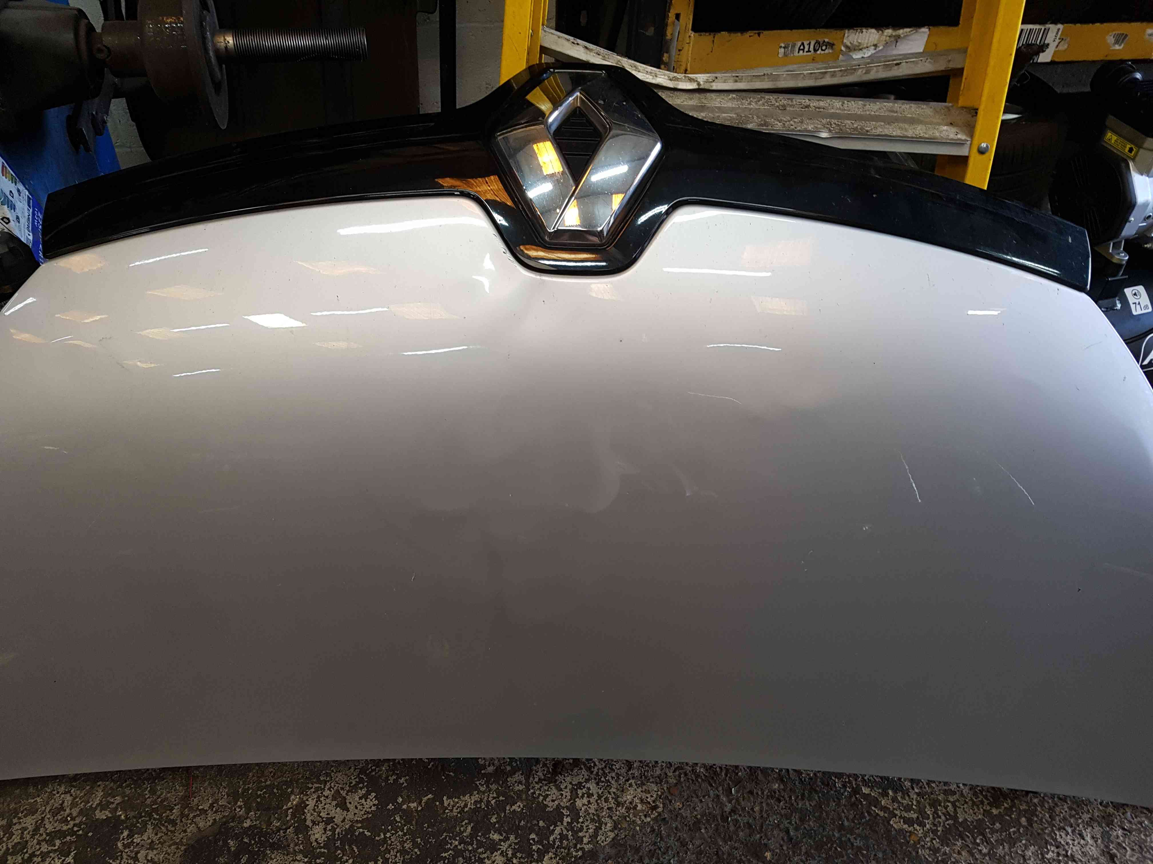 Thumb 3 Renault Trafic 2014-2018 Front Bonnet Silver Ted69