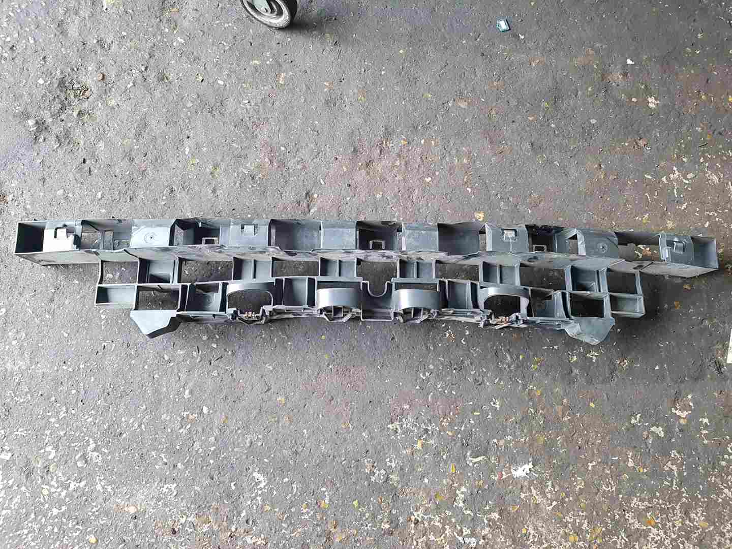 Thumb 2 Renault Trafic 2014-2018 Front Reinforcement BAR Crash Impact Plastic BAR