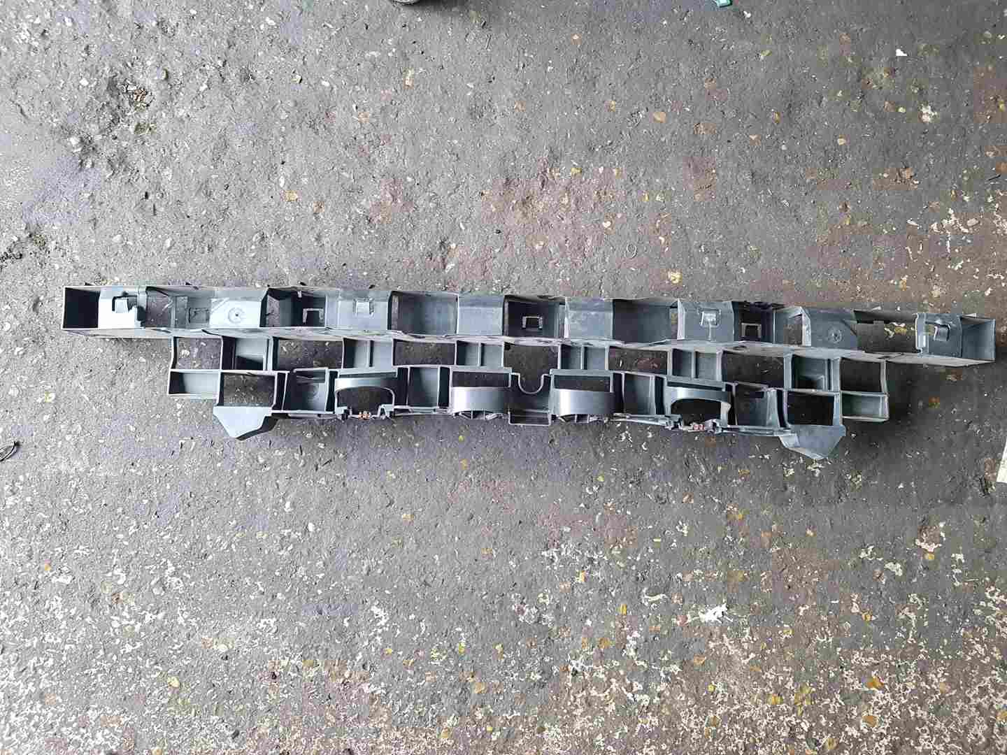 Renault Trafic 2014-2018 Front Reinforcement BAR Crash Impact Plastic BAR