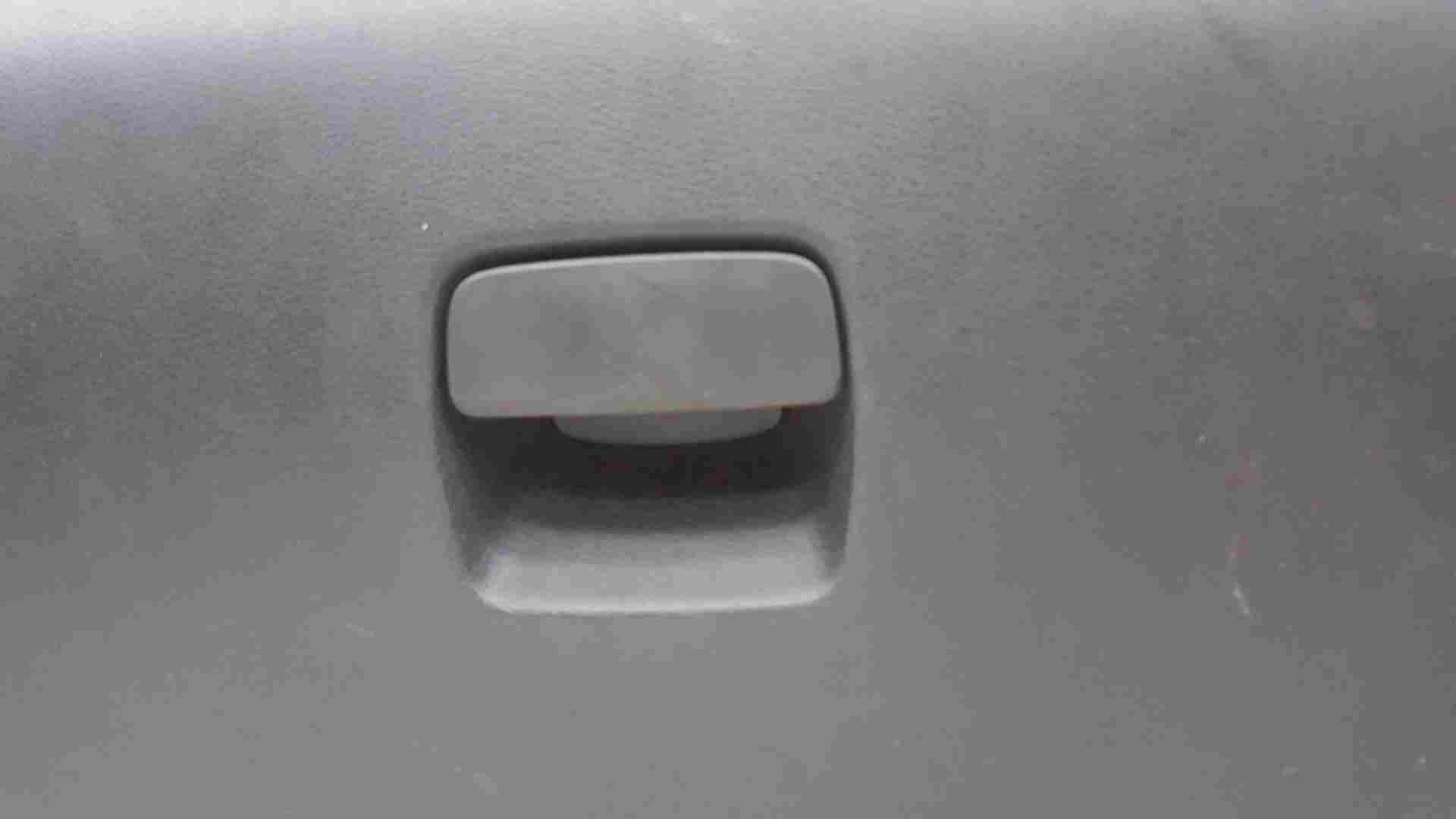 Thumb 4 Renault Trafic 2014-2018 Passenger Glove BOX Storage 681086447R