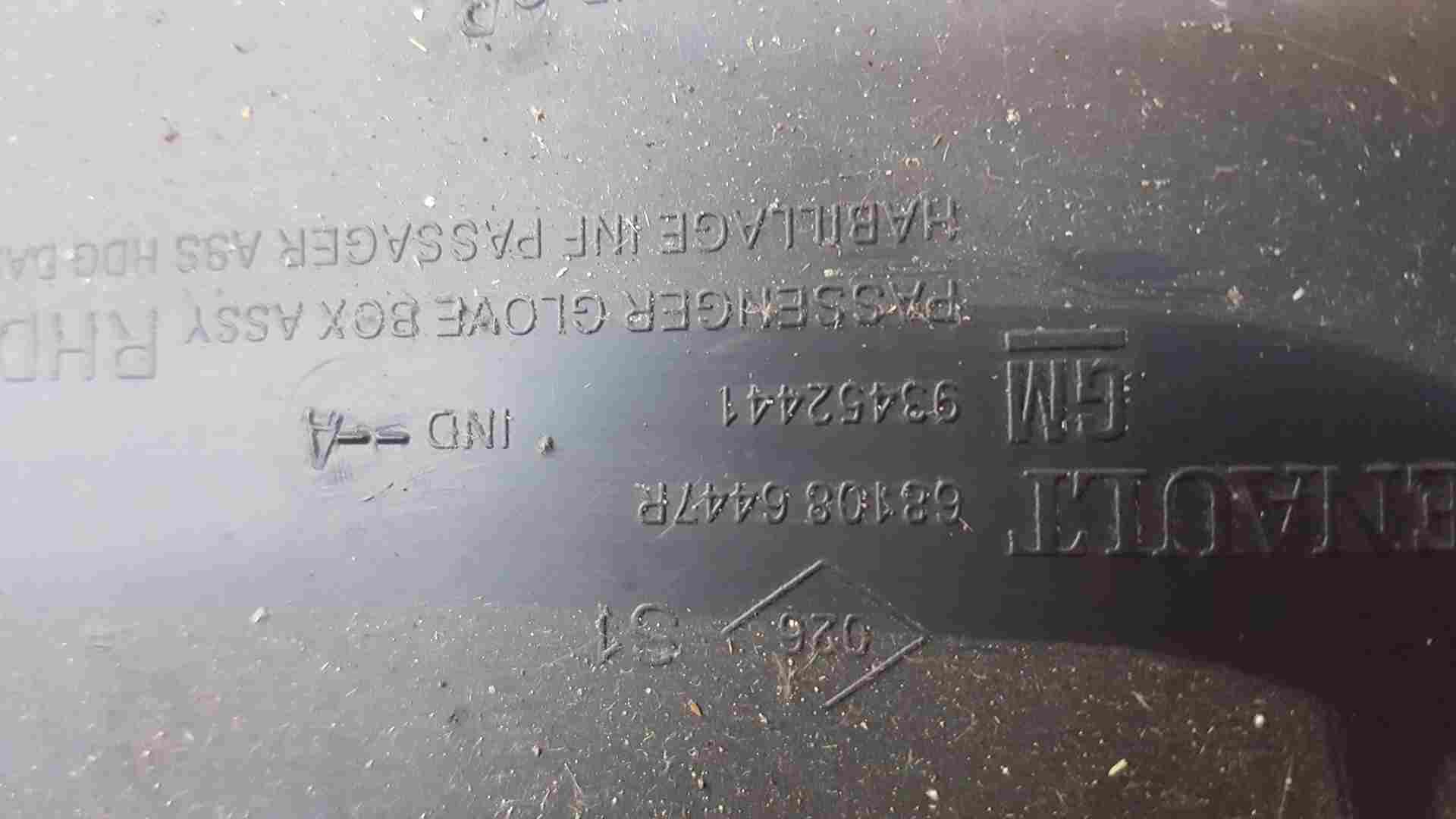 Thumb 7 Renault Trafic 2014-2018 Passenger Glove BOX Storage 681086447R