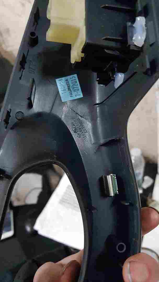 Thumb 5 Renault Trafic 2014-2018 Passenger NSF Front Window Switch Panel
