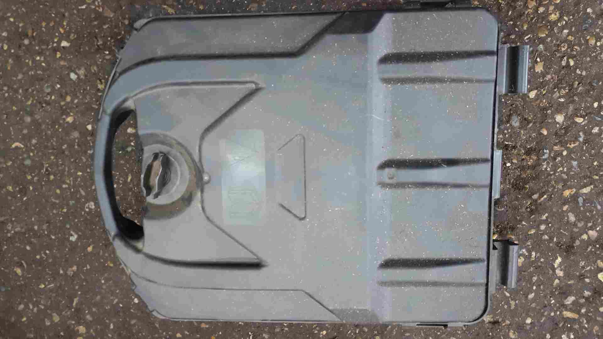 Thumb 6 Renault Trafic 2014-2018 Tool KIT Jack SET Wheel Brace 995018195R