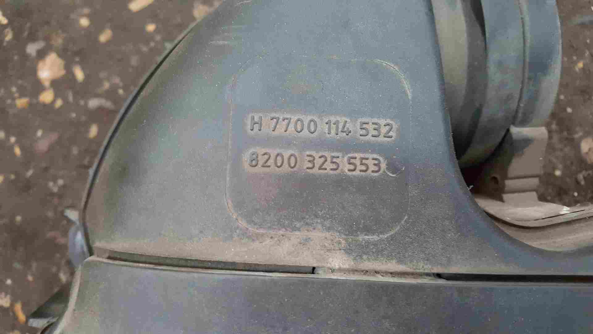 Thumb 3 Renault Trafic MK2 2001-2006 1.9 DCI Airbox Filter Housing 8200325553 7700114532