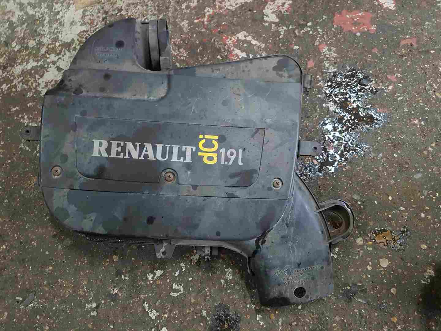 Thumb 2 Renault Trafic MK2 2001-2006 1.9 DCI Airbox Filter Housing 8200325553 7700835518