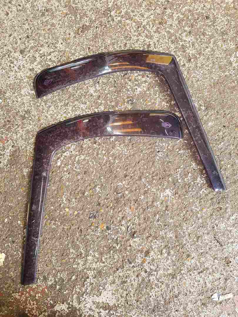 Thumb 2 Renault Trafic MK2 2001-2006 225 Window Wind Deflectors