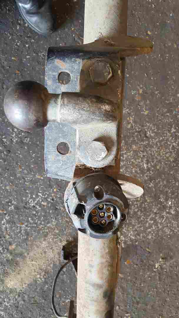 Thumb 10 Renault Trafic MK2 2001-2006 TOW Bar + Electric 