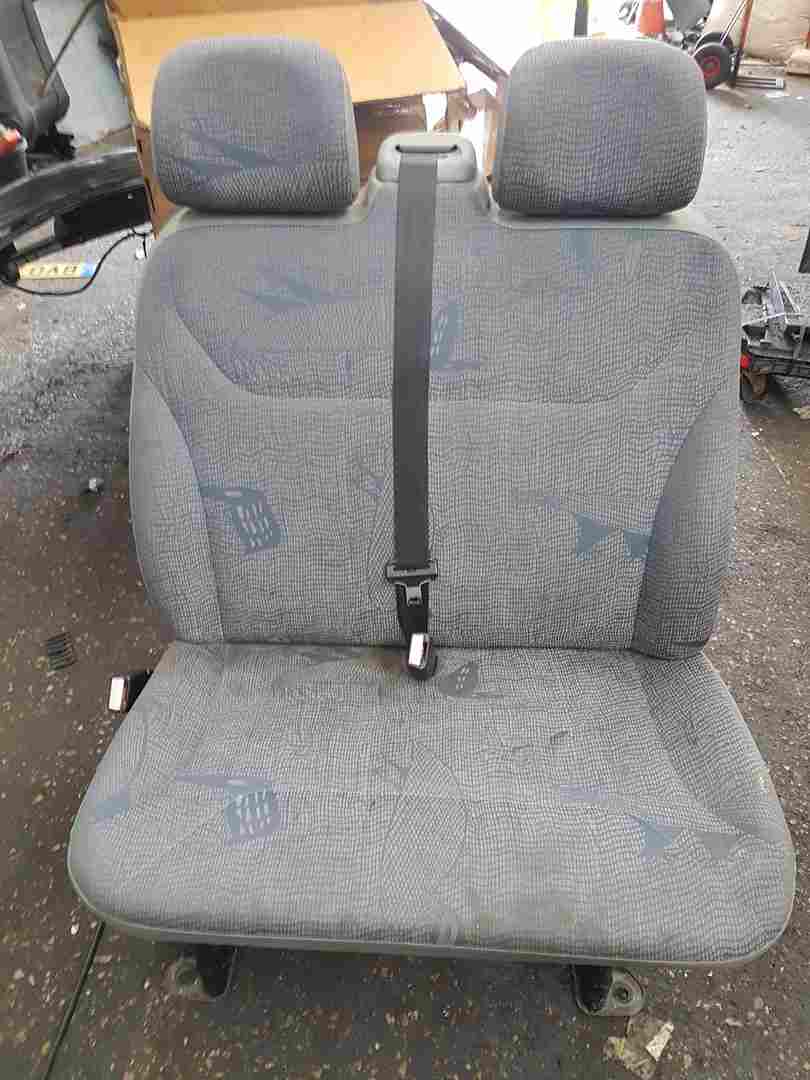 Thumb 8 Renault Trafic MK2 2001-2014 Passengers Double Bench Seat No Rips 